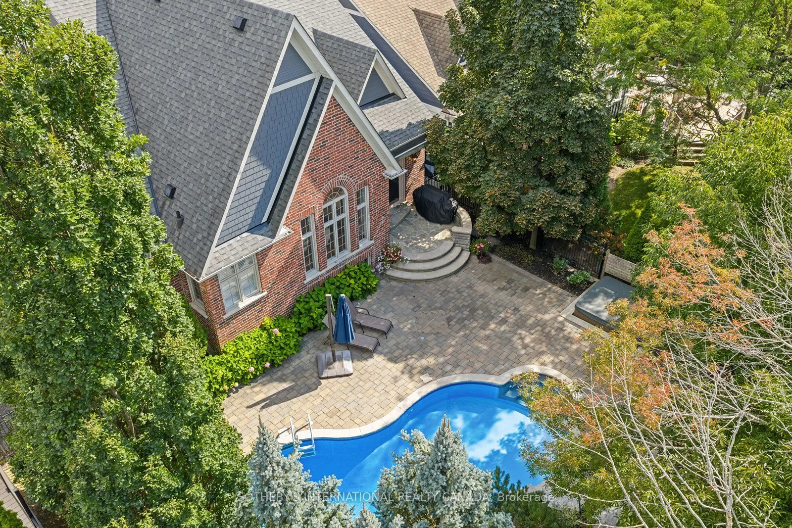 8 Harper Hill Road