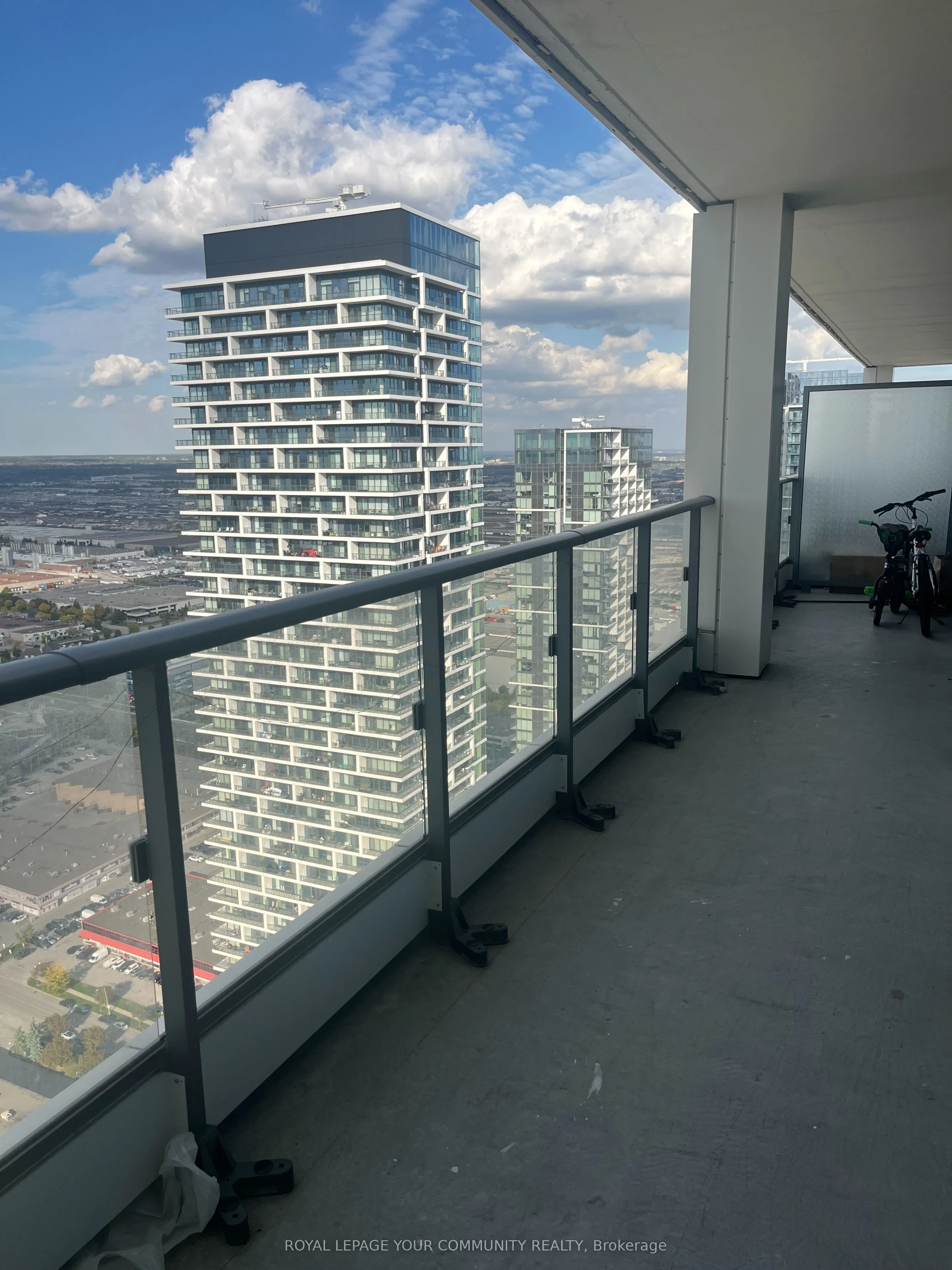 5 Buttermill Avenue, #5601