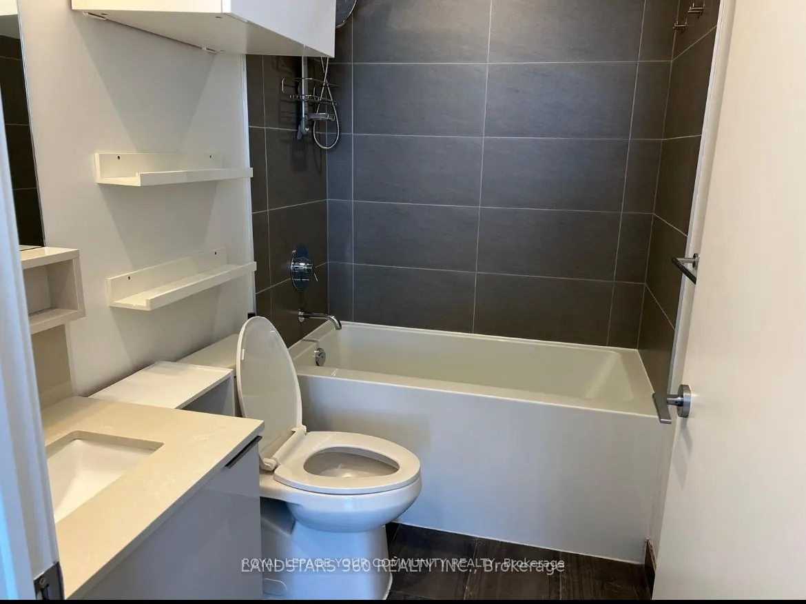 5 Buttermill Avenue, #5601