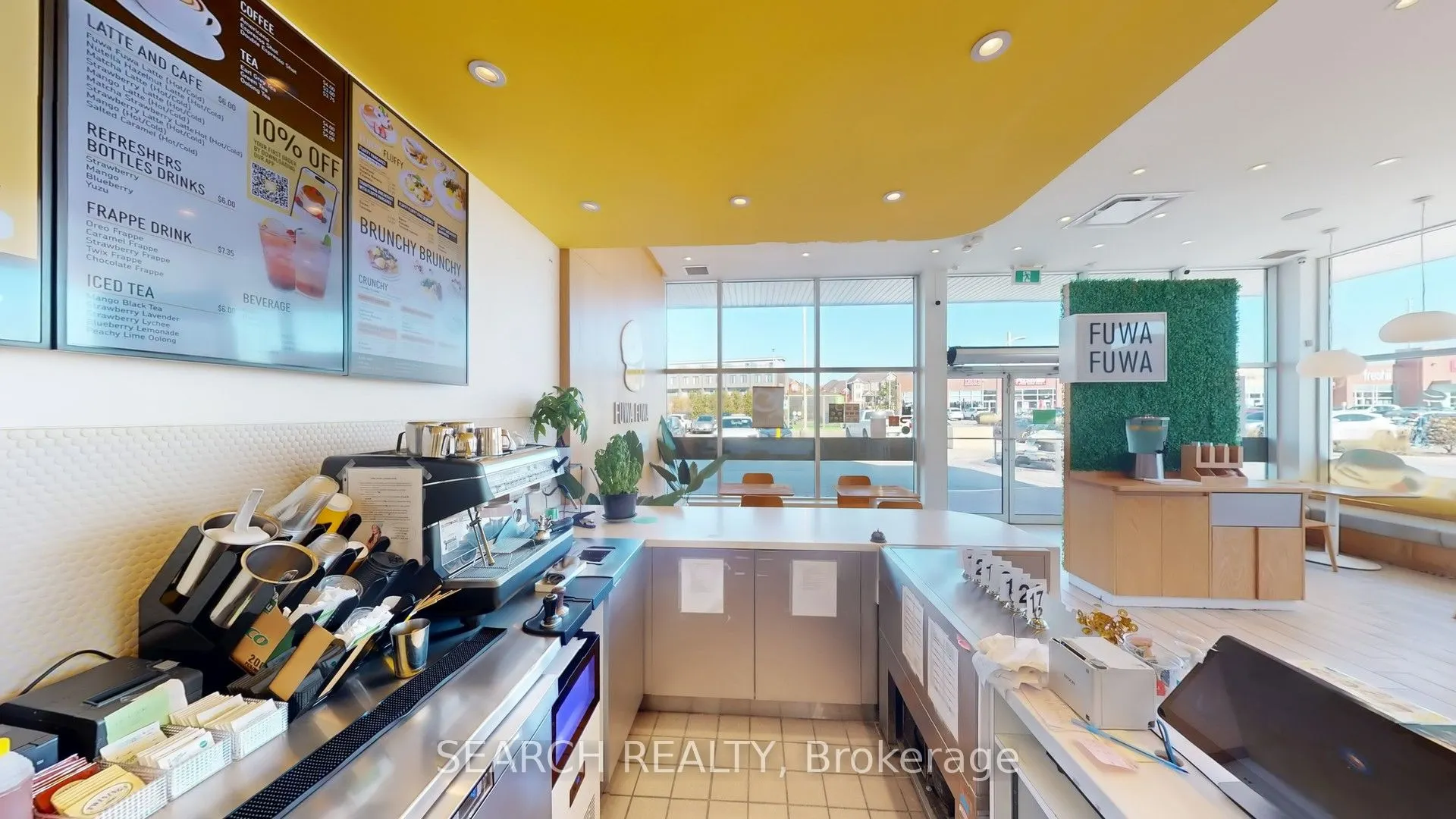 9342 BATHURST Street, #AA-A1