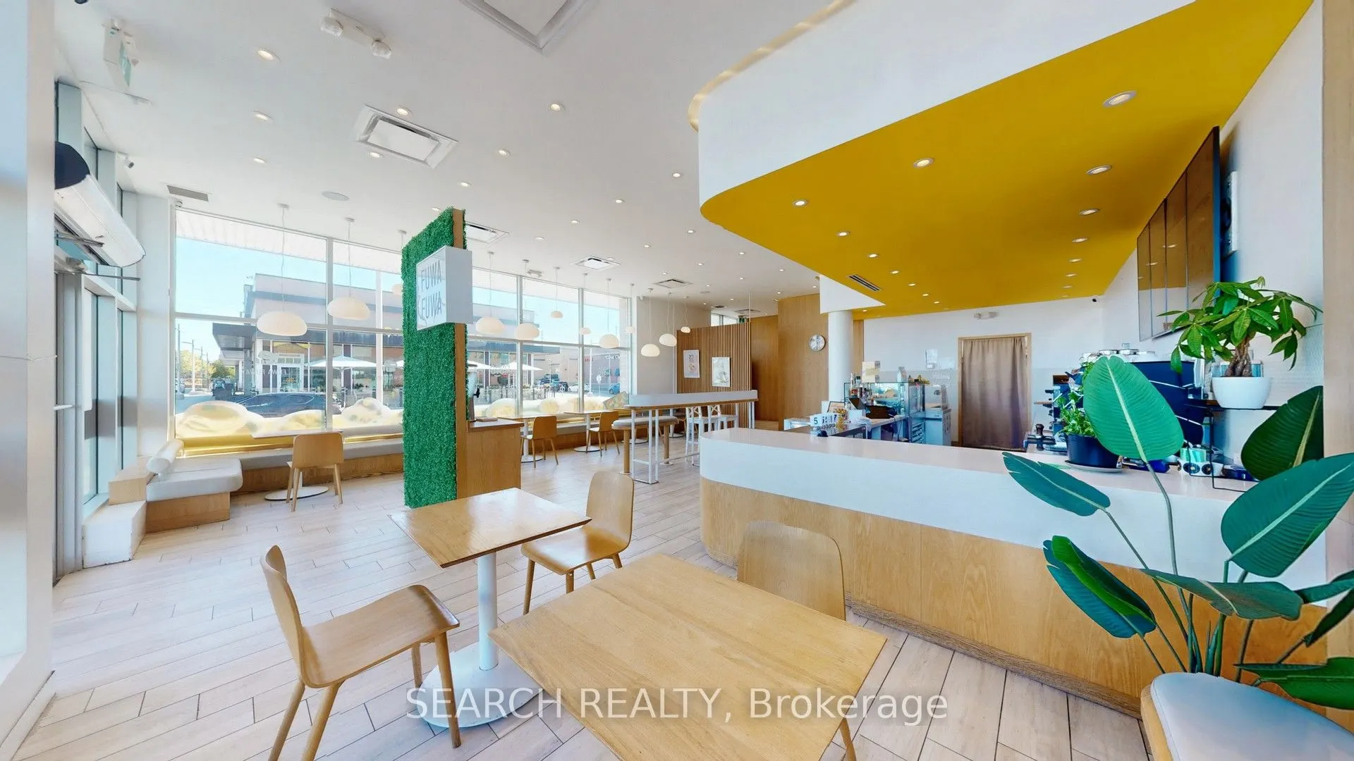 9342 BATHURST Street, #AA-A1