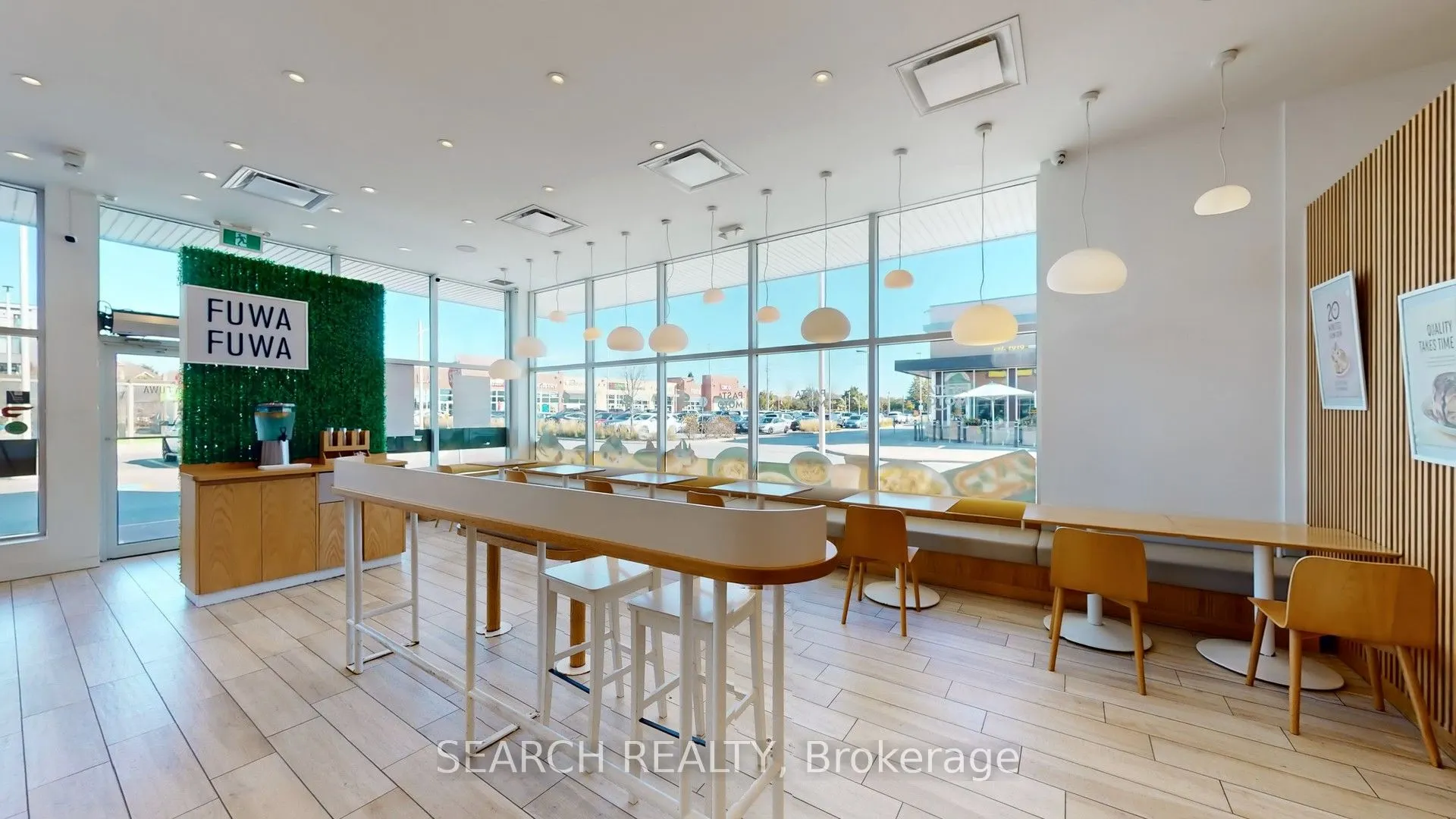 9342 BATHURST Street, #AA-A1