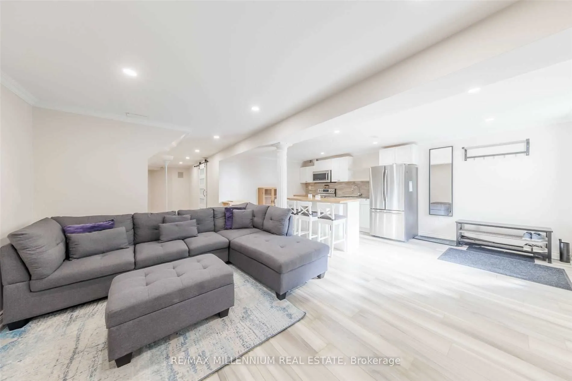 101 Loma Vista Drive, #Lower