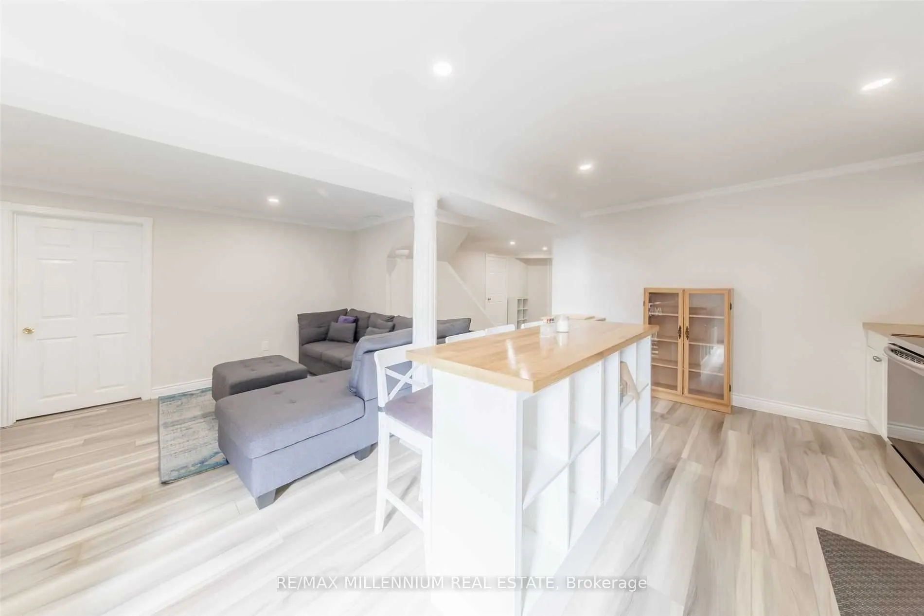 101 Loma Vista Drive, #Lower