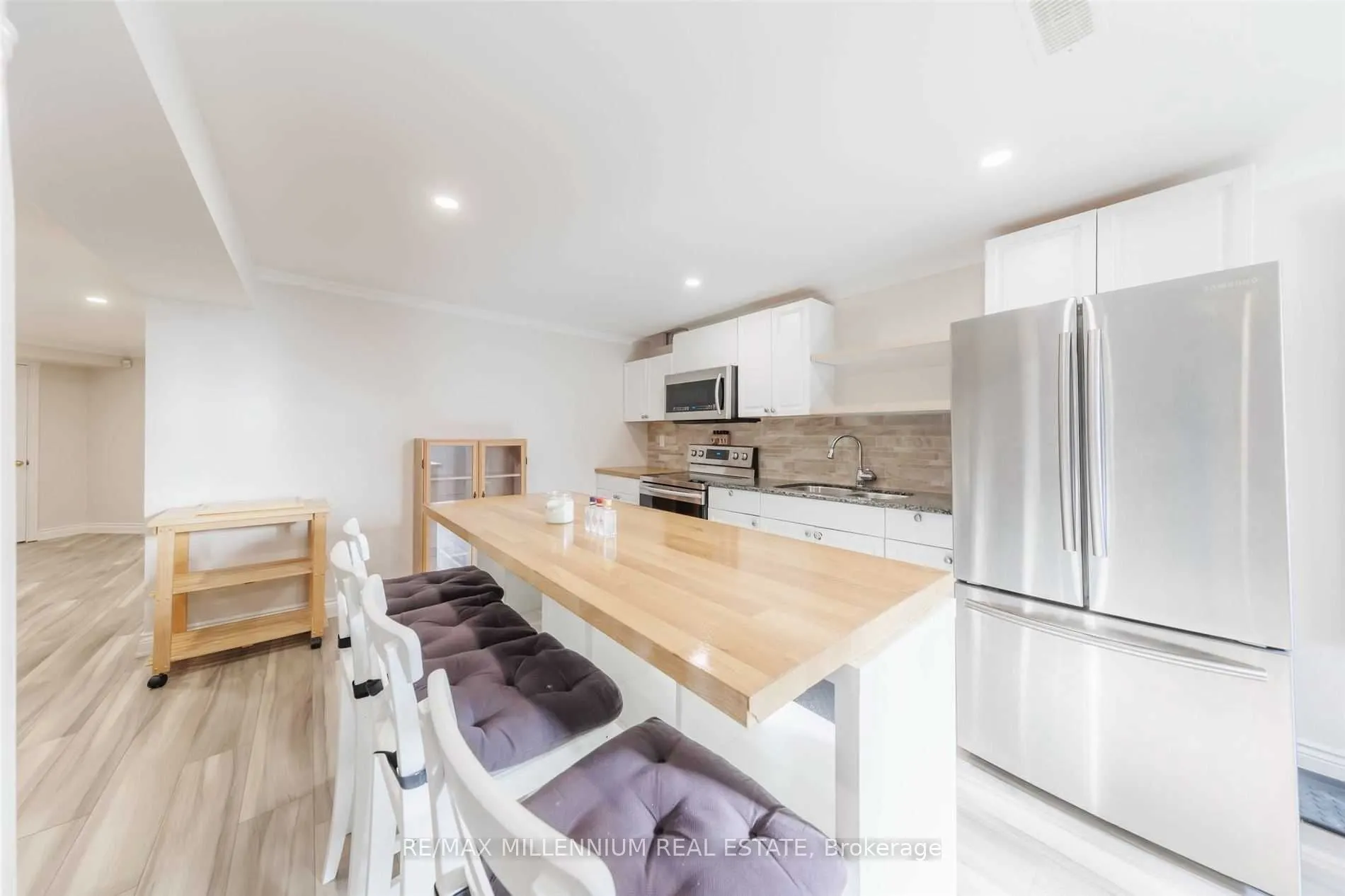 101 Loma Vista Drive, #Lower