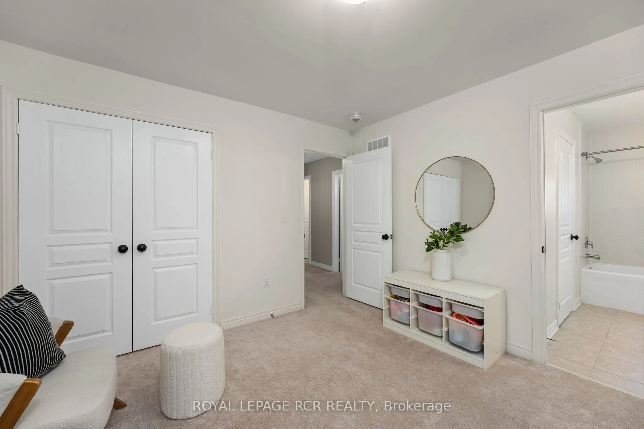 12 John Weddell Avenue