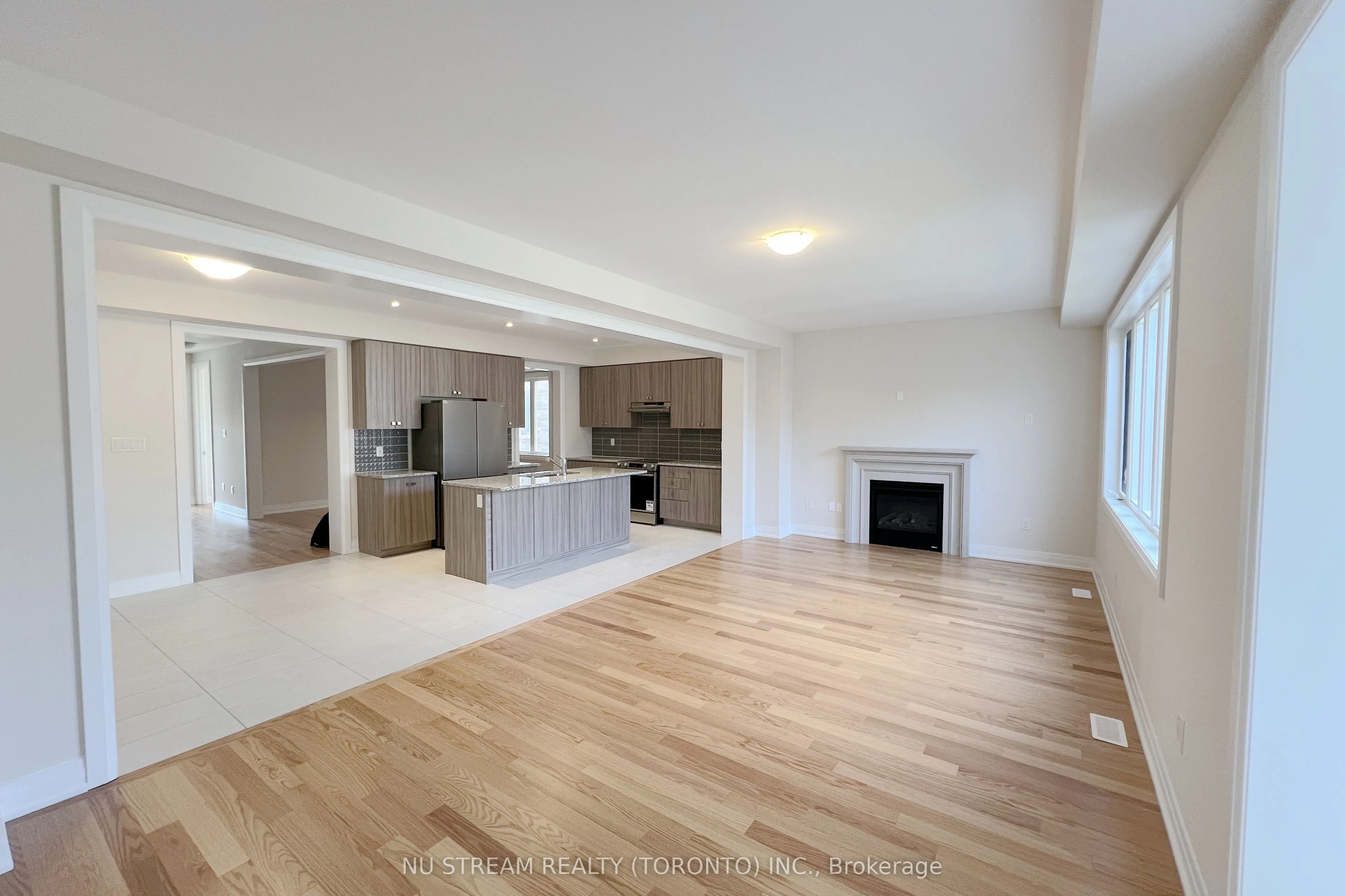 3576 Bur Oak Avenue