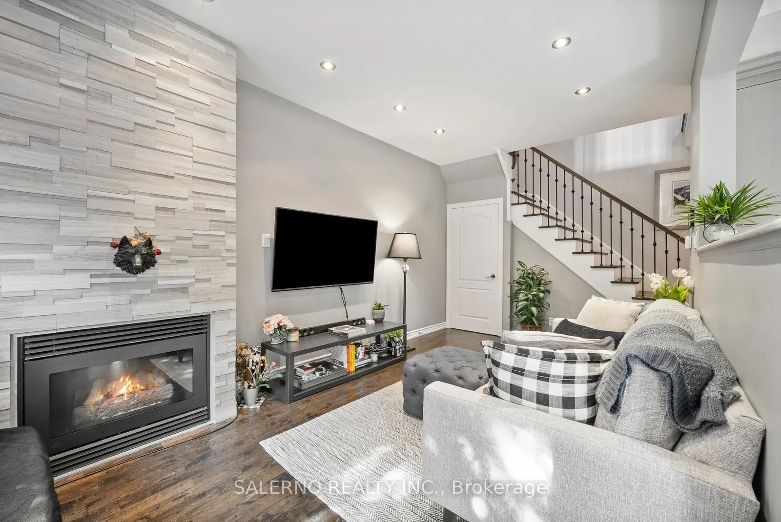 180 Blue Willow Drive, #2