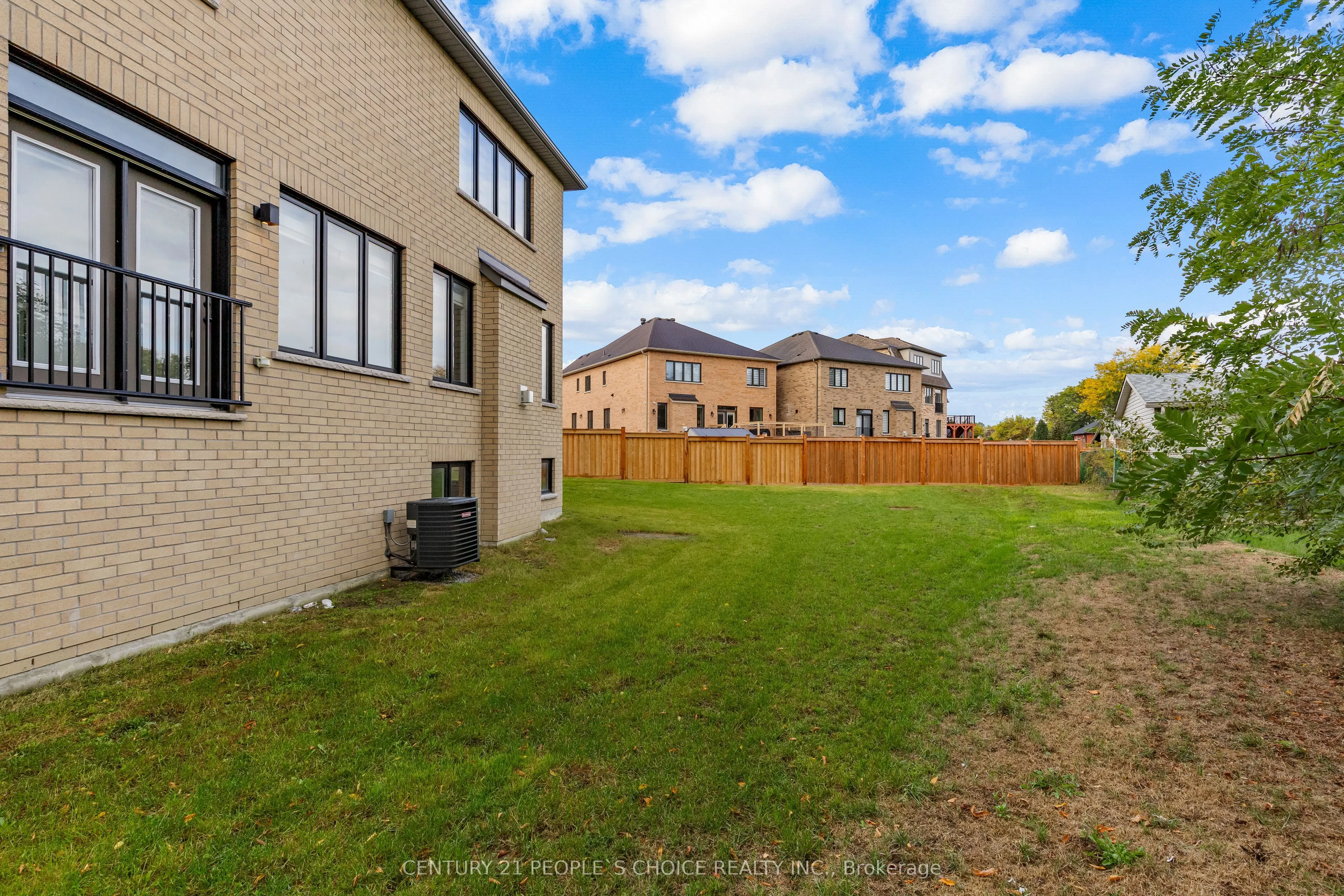 52 Coldwell Bay Circle