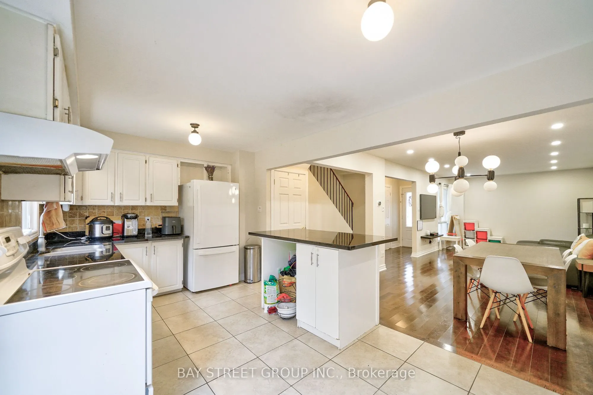 105 Patrice Crescent