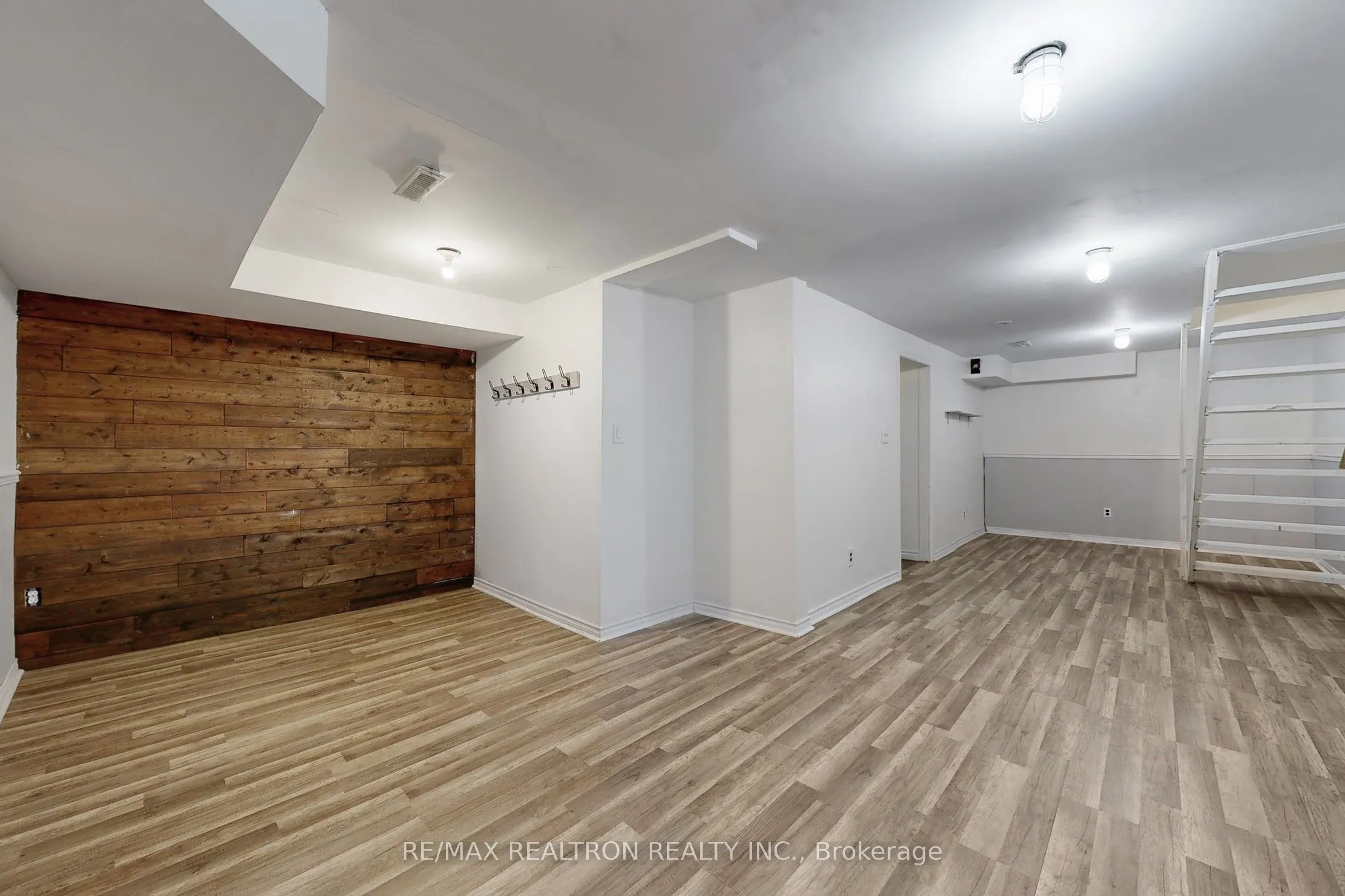 74 Trothen Circle