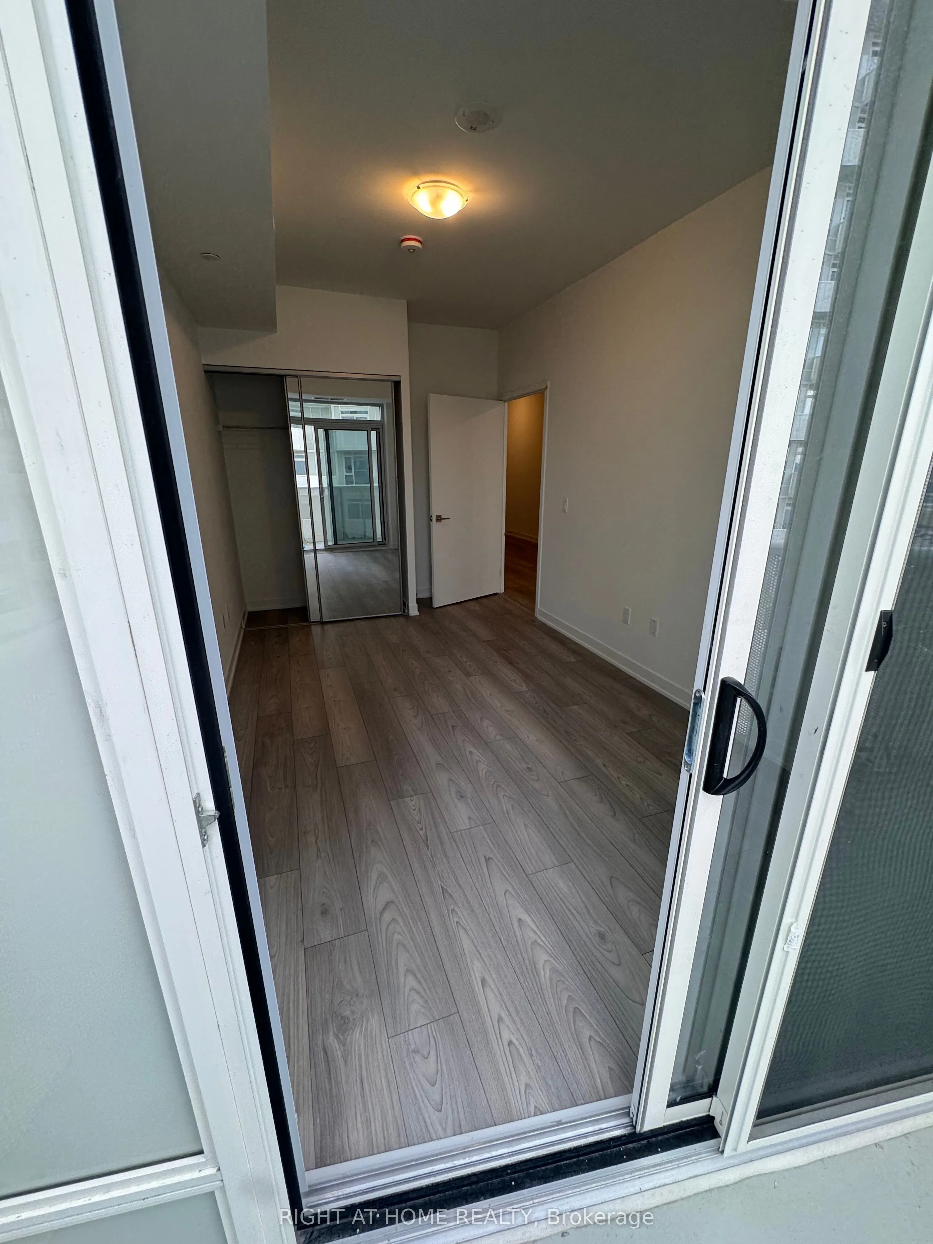 474 Caldari Road, #1302