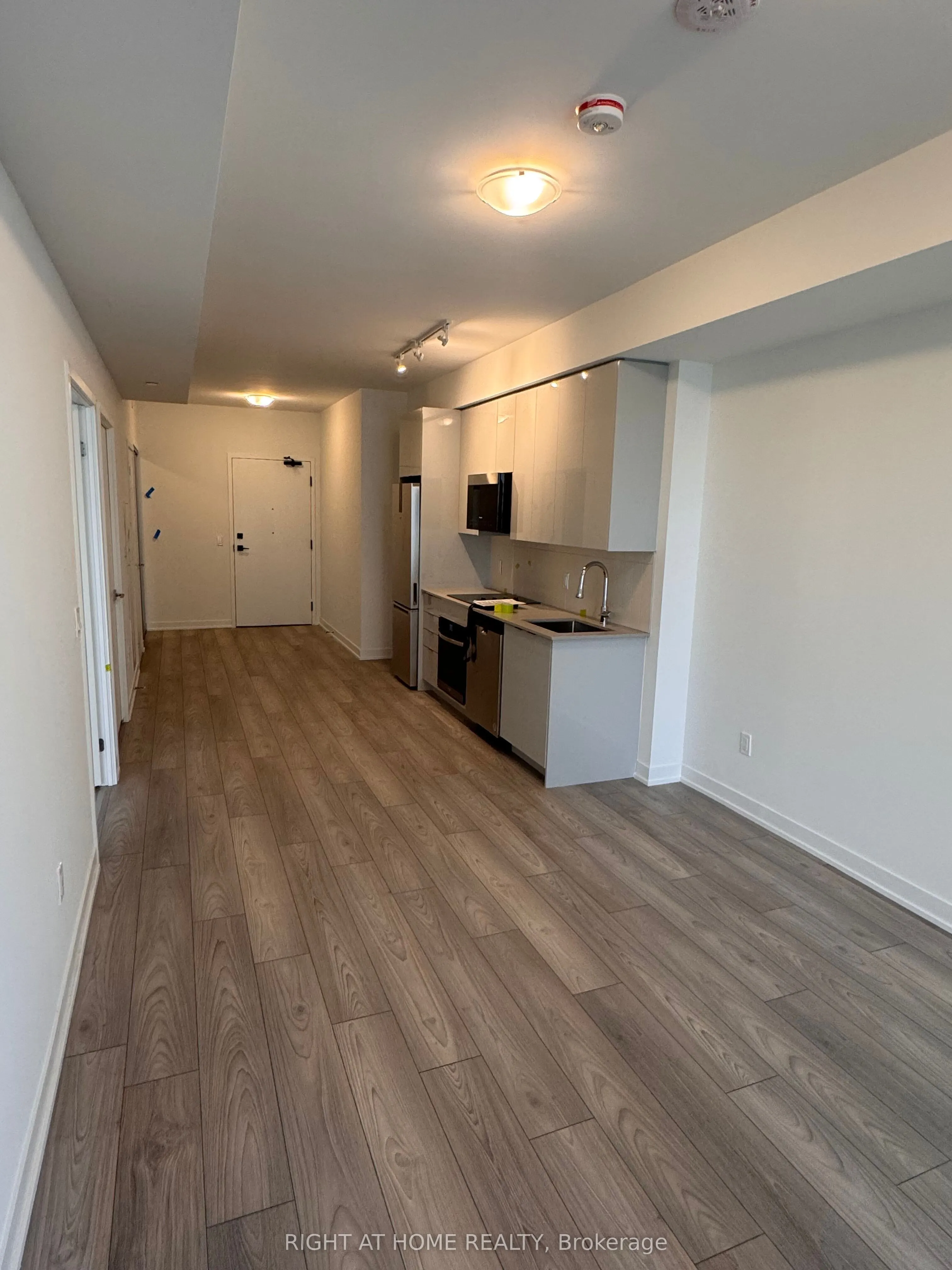 474 Caldari Road, #1302