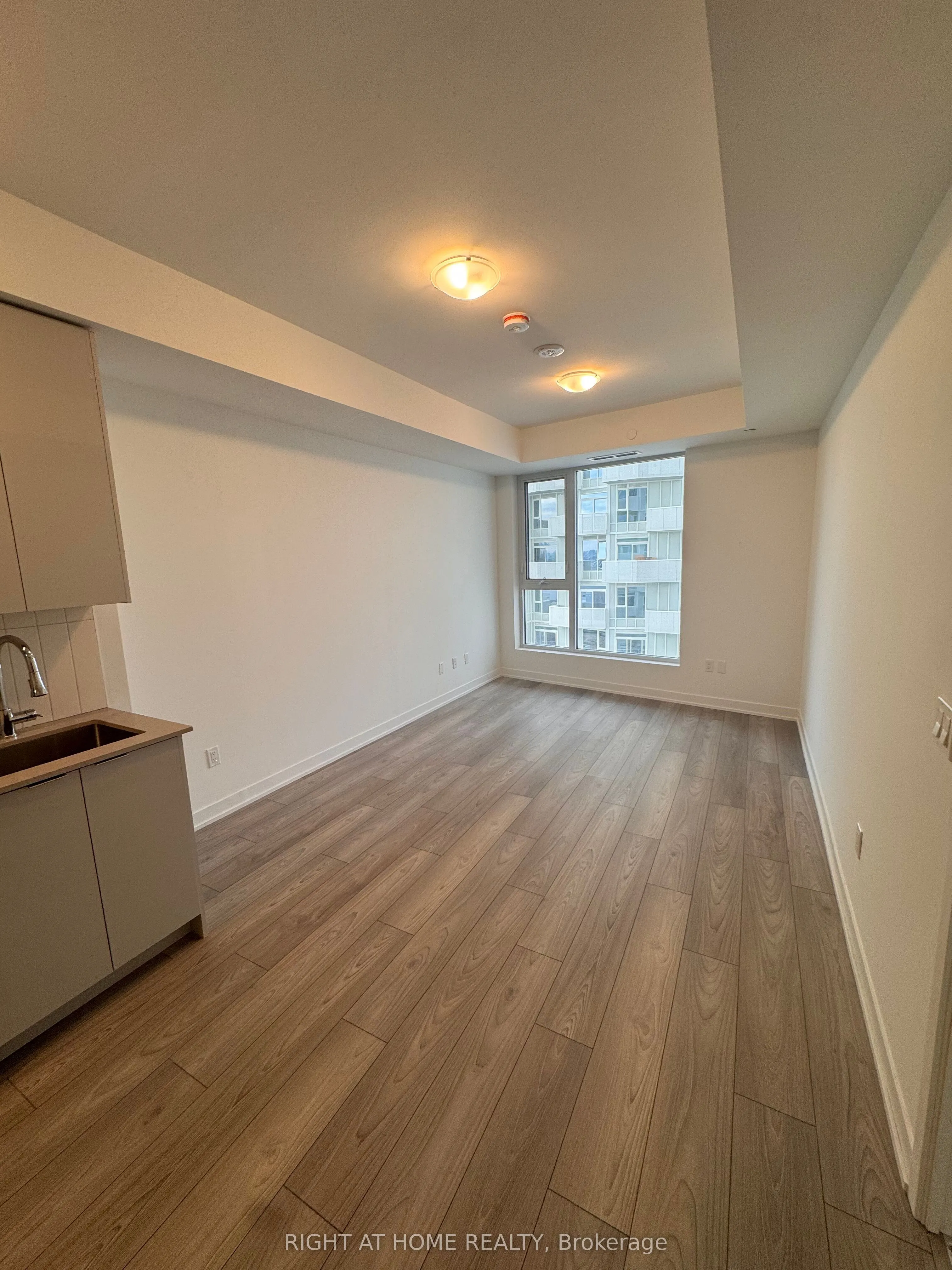 474 Caldari Road, #1302