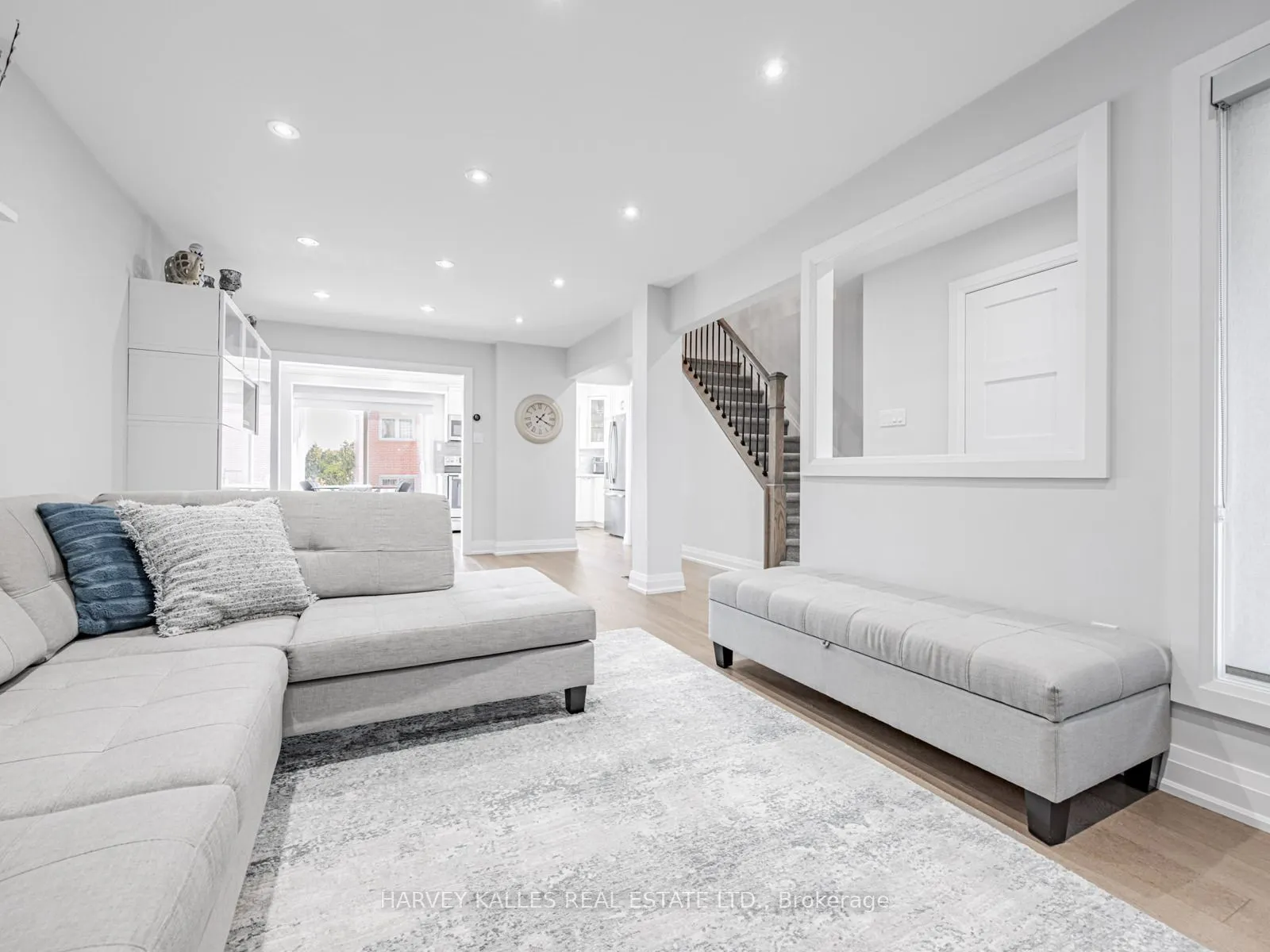 106 Bay Hill Drive