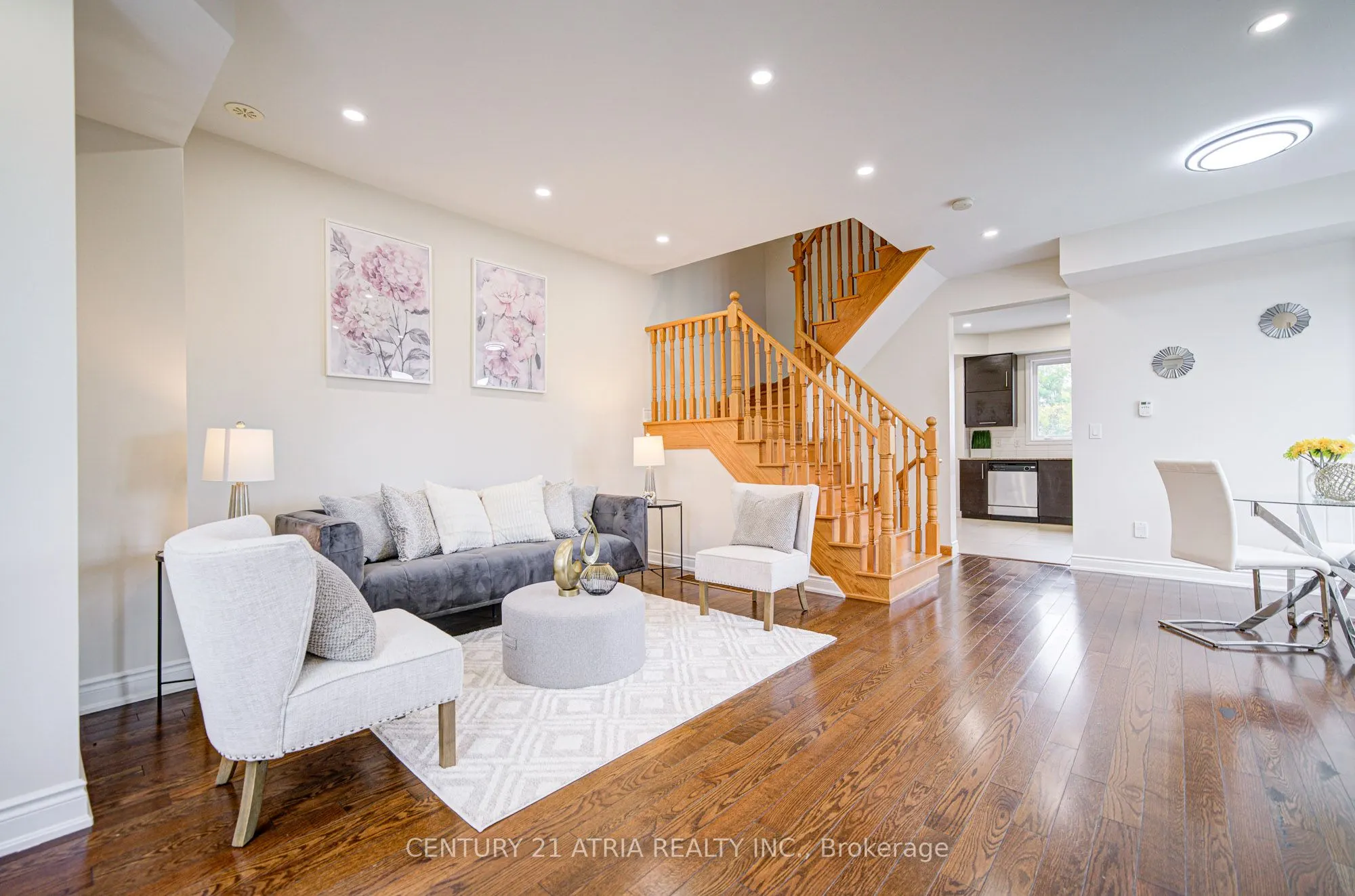 215 South park Road, #1