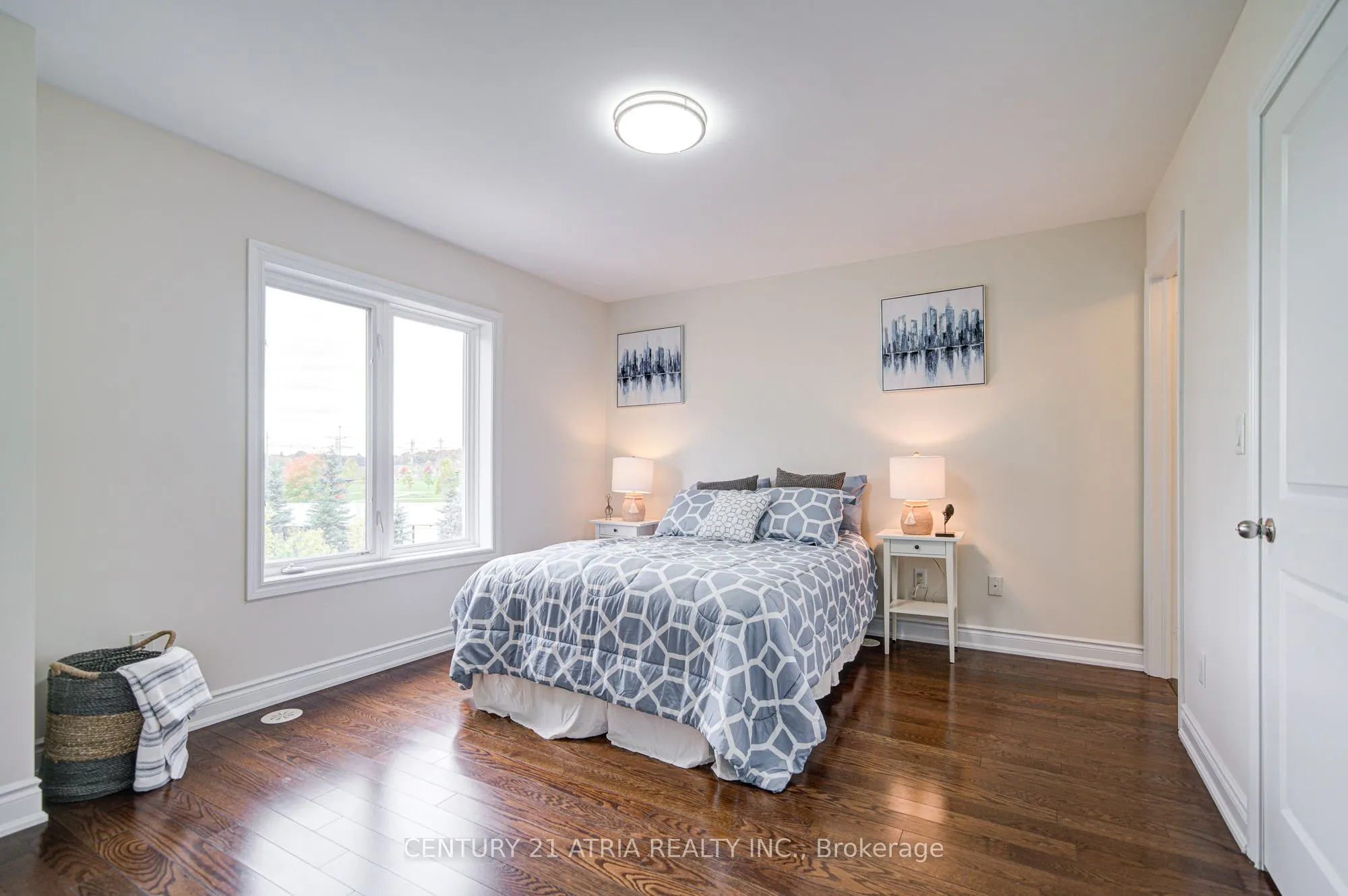 215 South park Road, #1