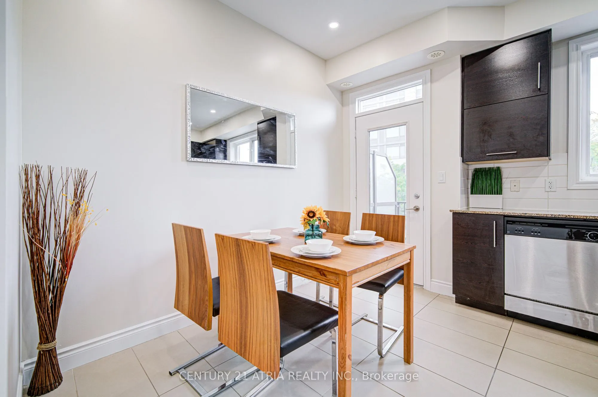215 South park Road, #1