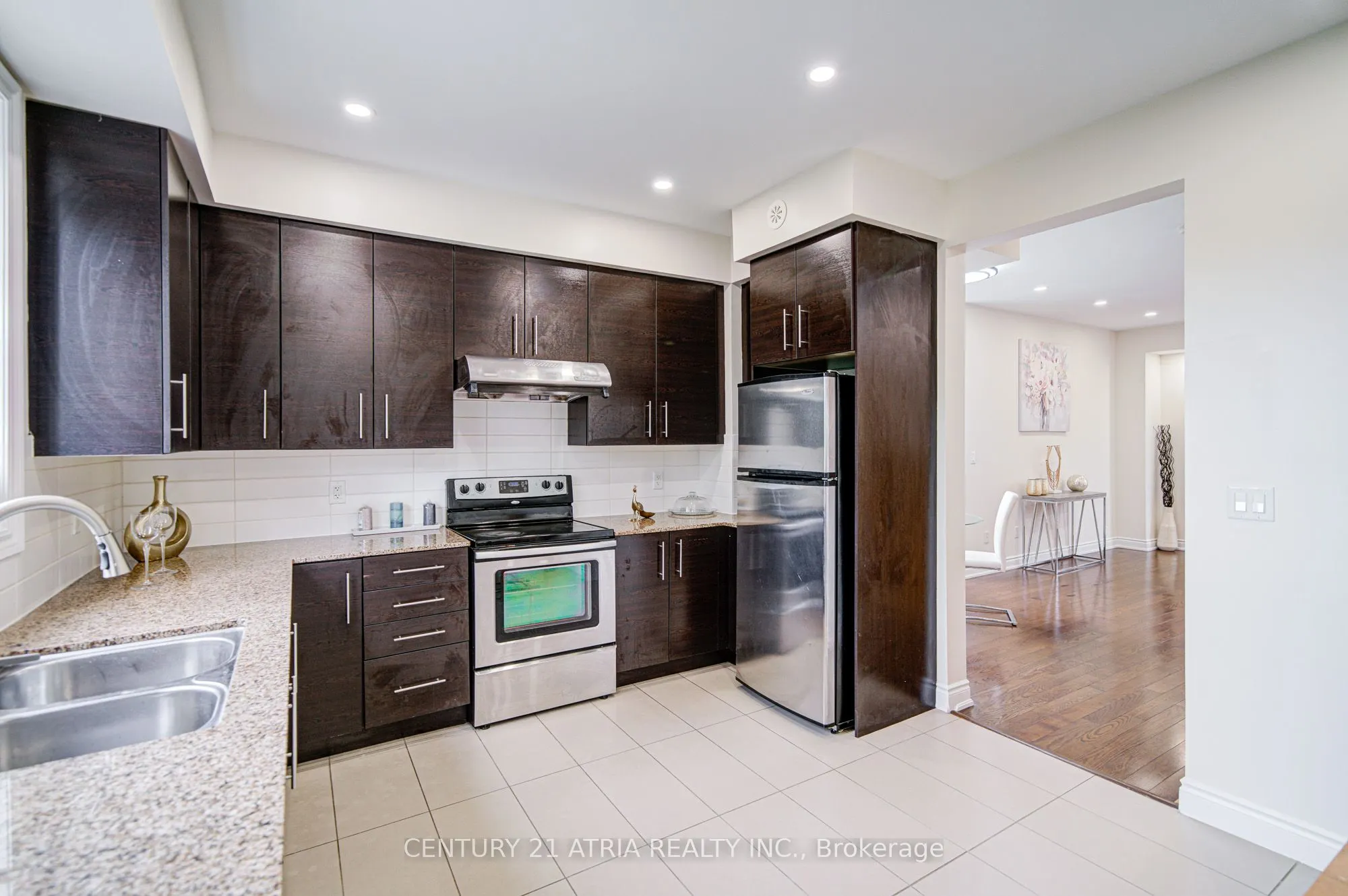 215 South park Road, #1