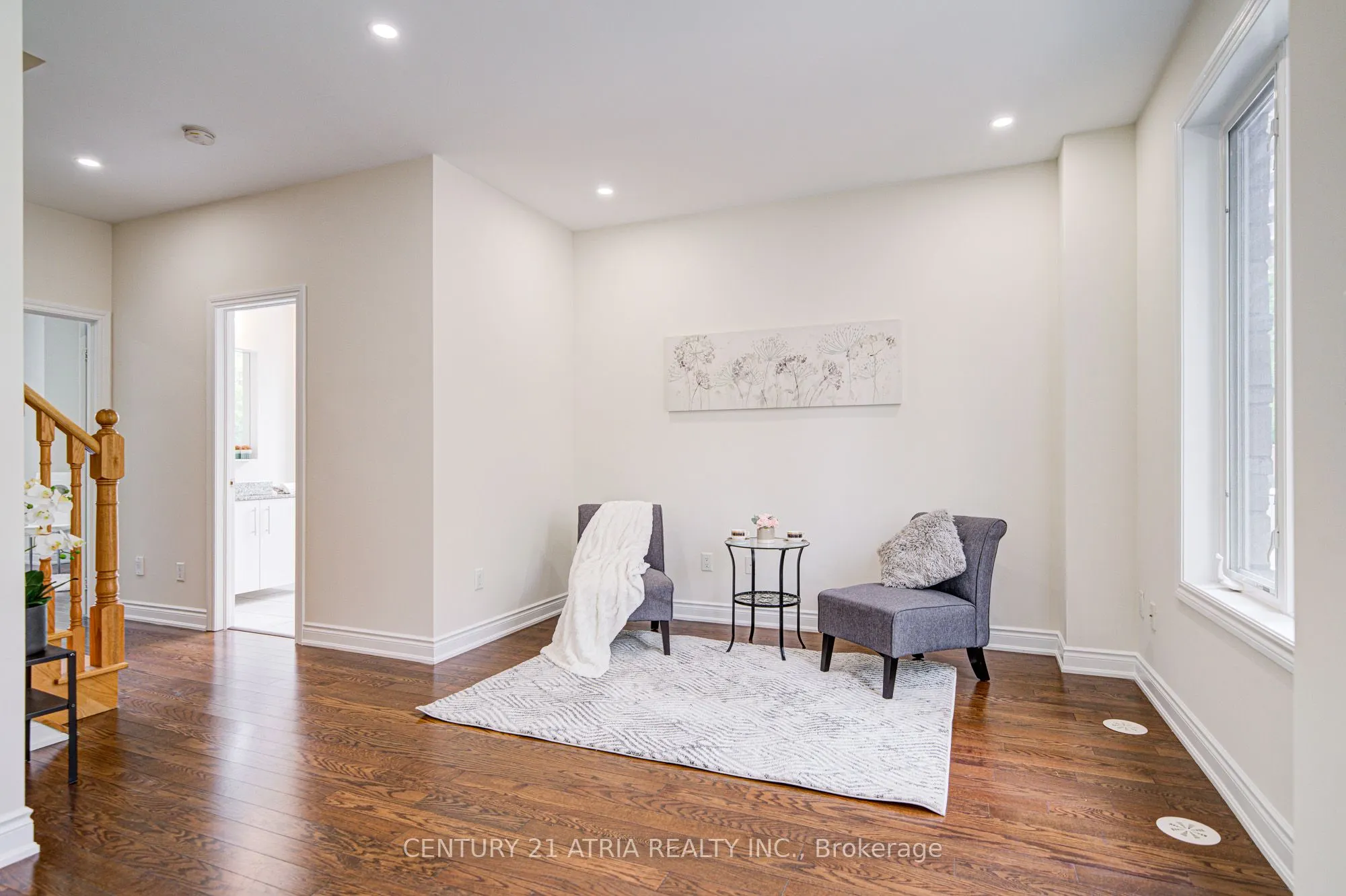 215 South park Road, #1