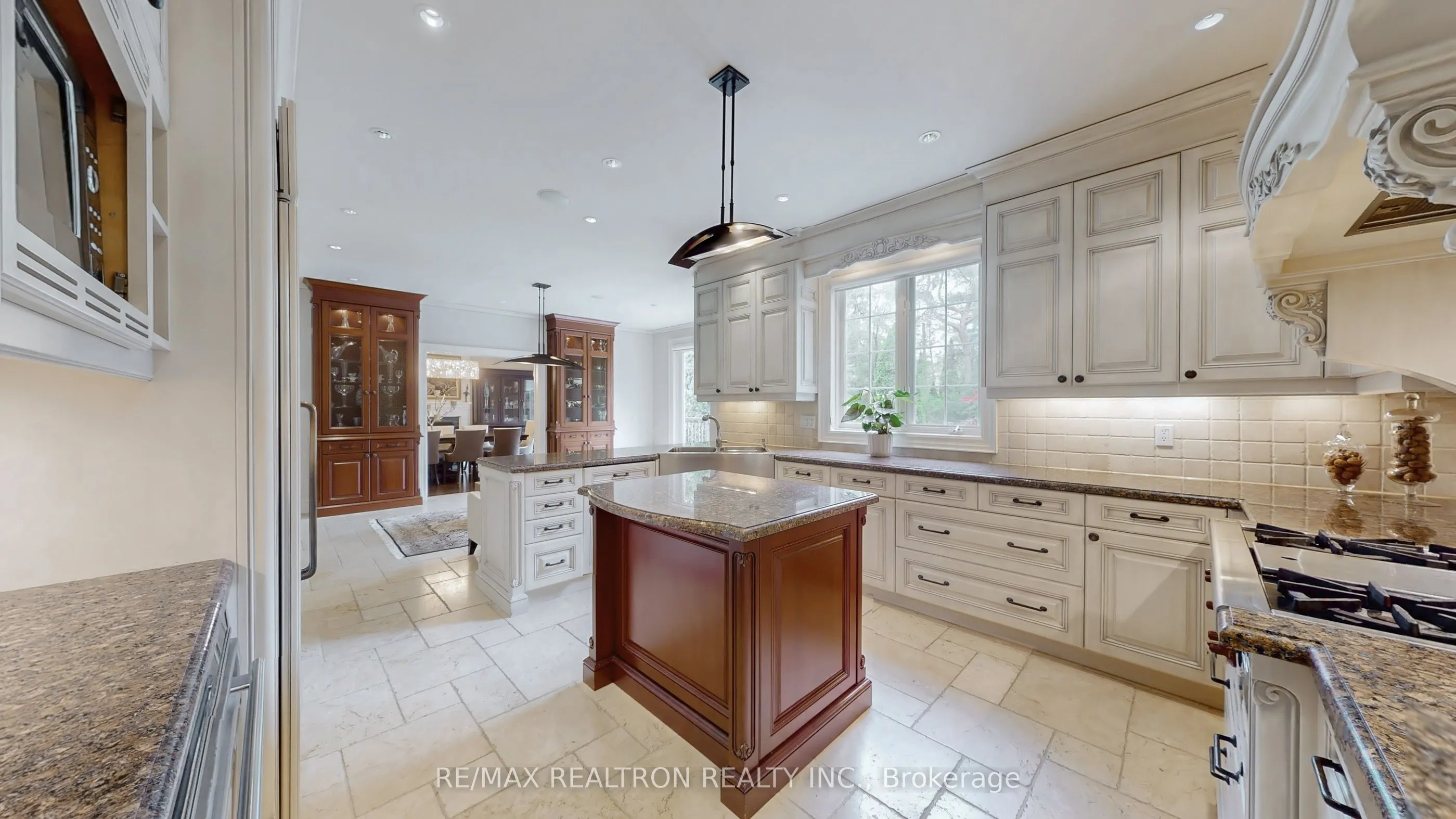 22 Valloncliffe Road