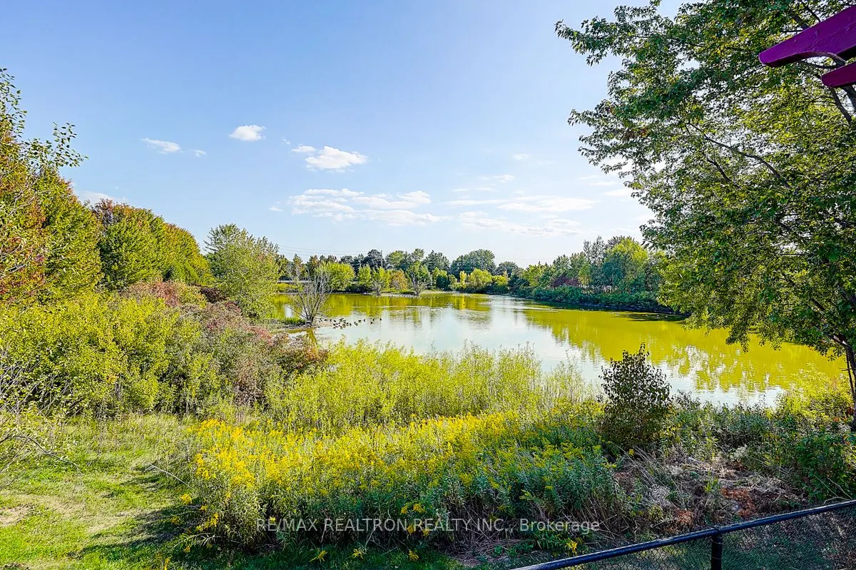 22 Alfred Paterson Drive, #Main/2nd