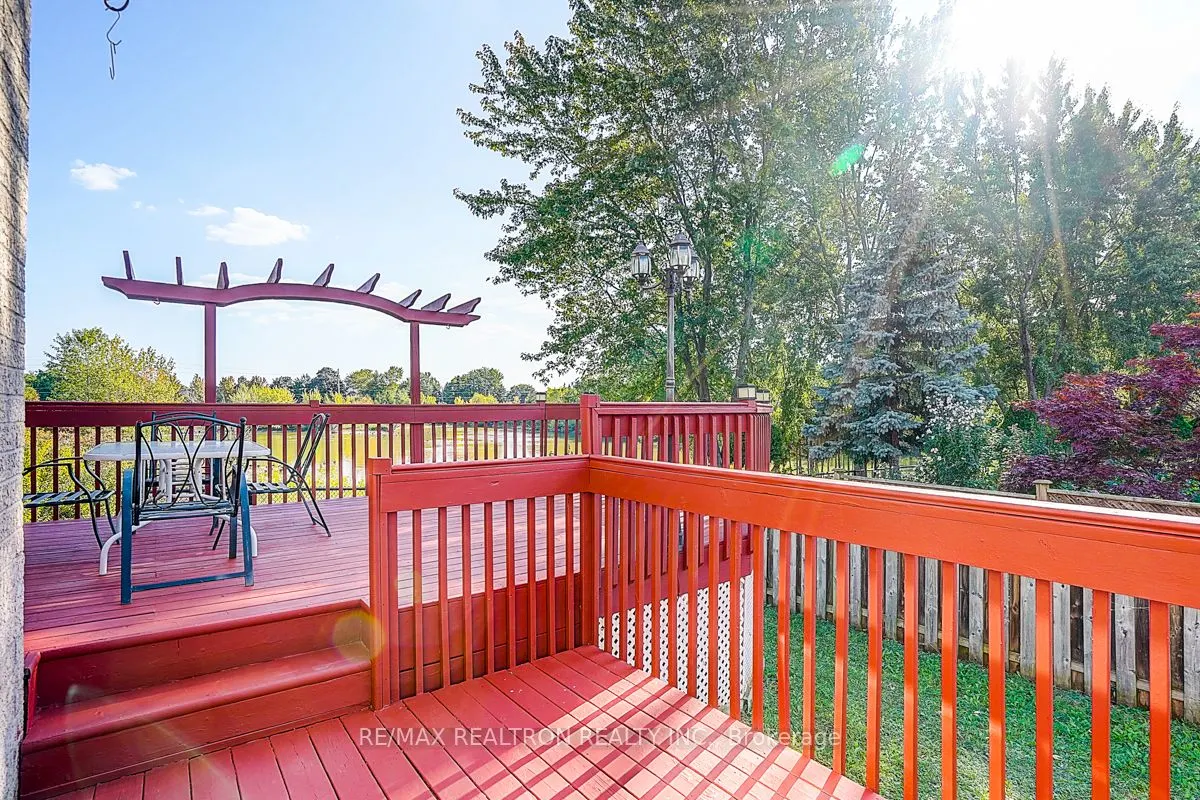 22 Alfred Paterson Drive, #Main/2nd