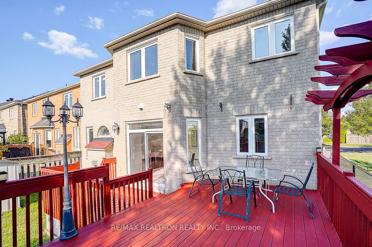 22 Alfred Paterson Drive, #Main/2nd