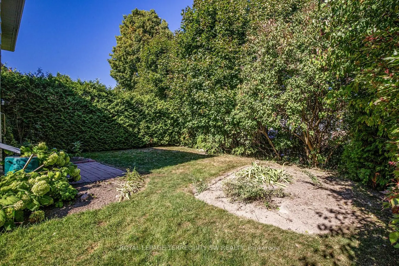 329 Dennie Avenue