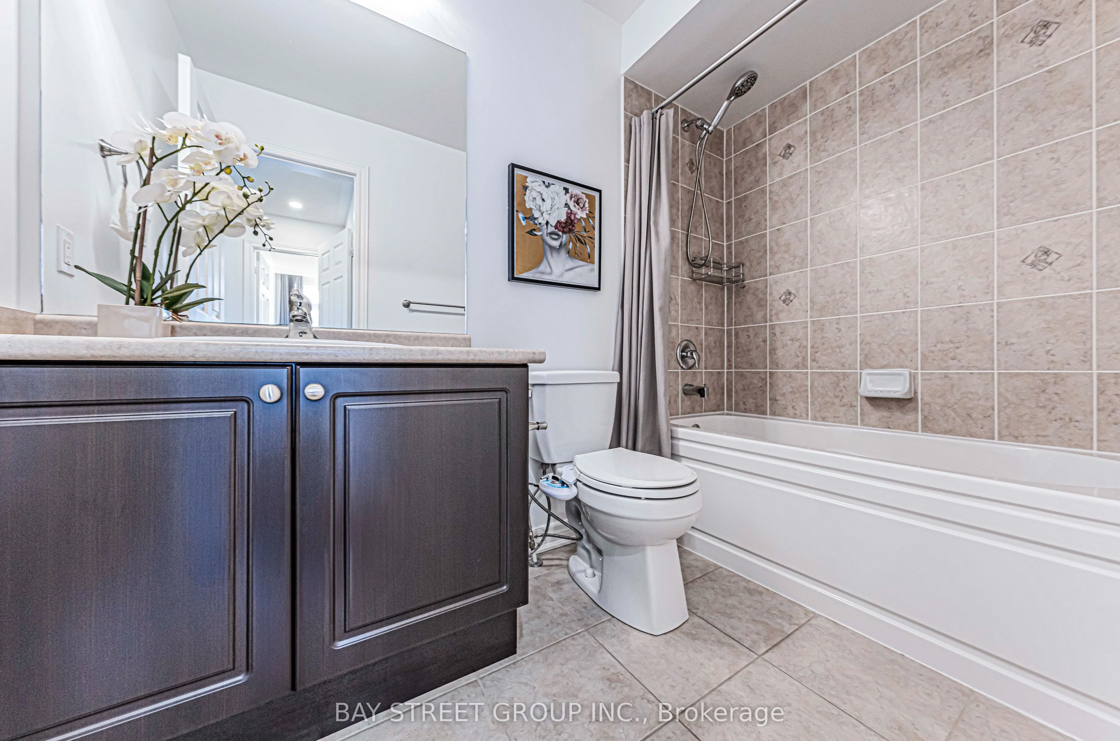 28 Rougeview Park Crescent