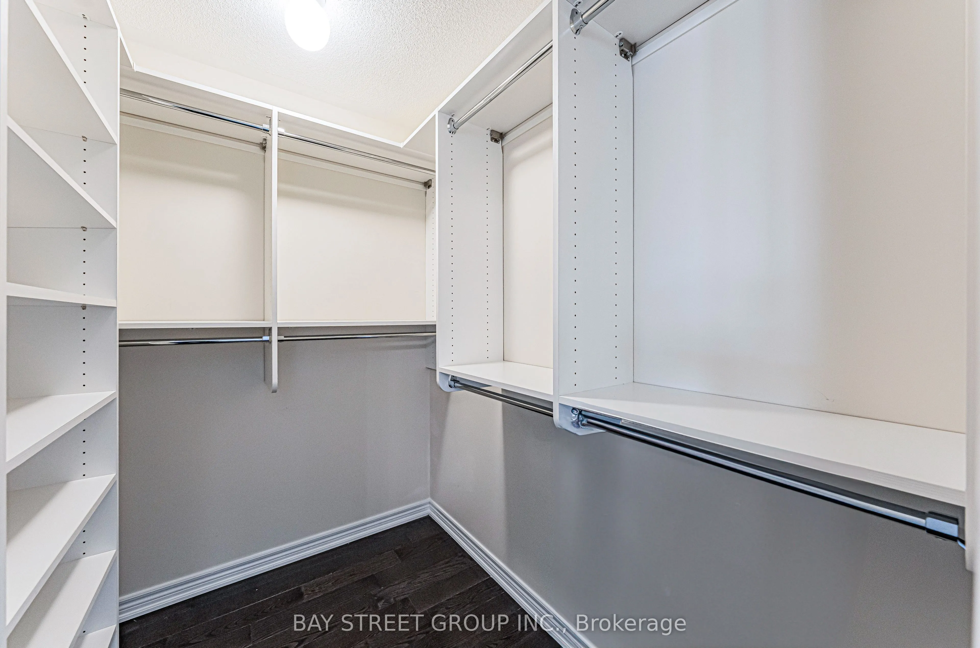 28 Rougeview Park Crescent