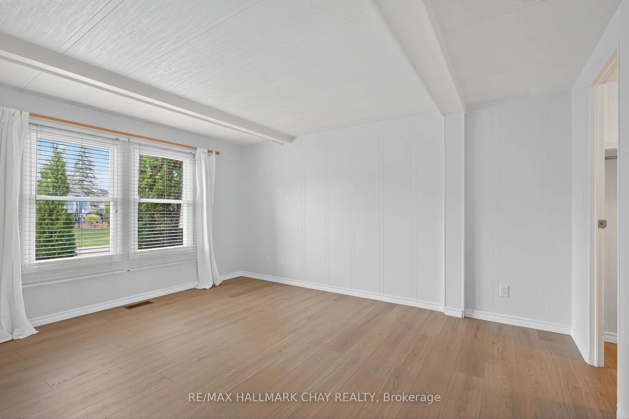3 Linden Lane