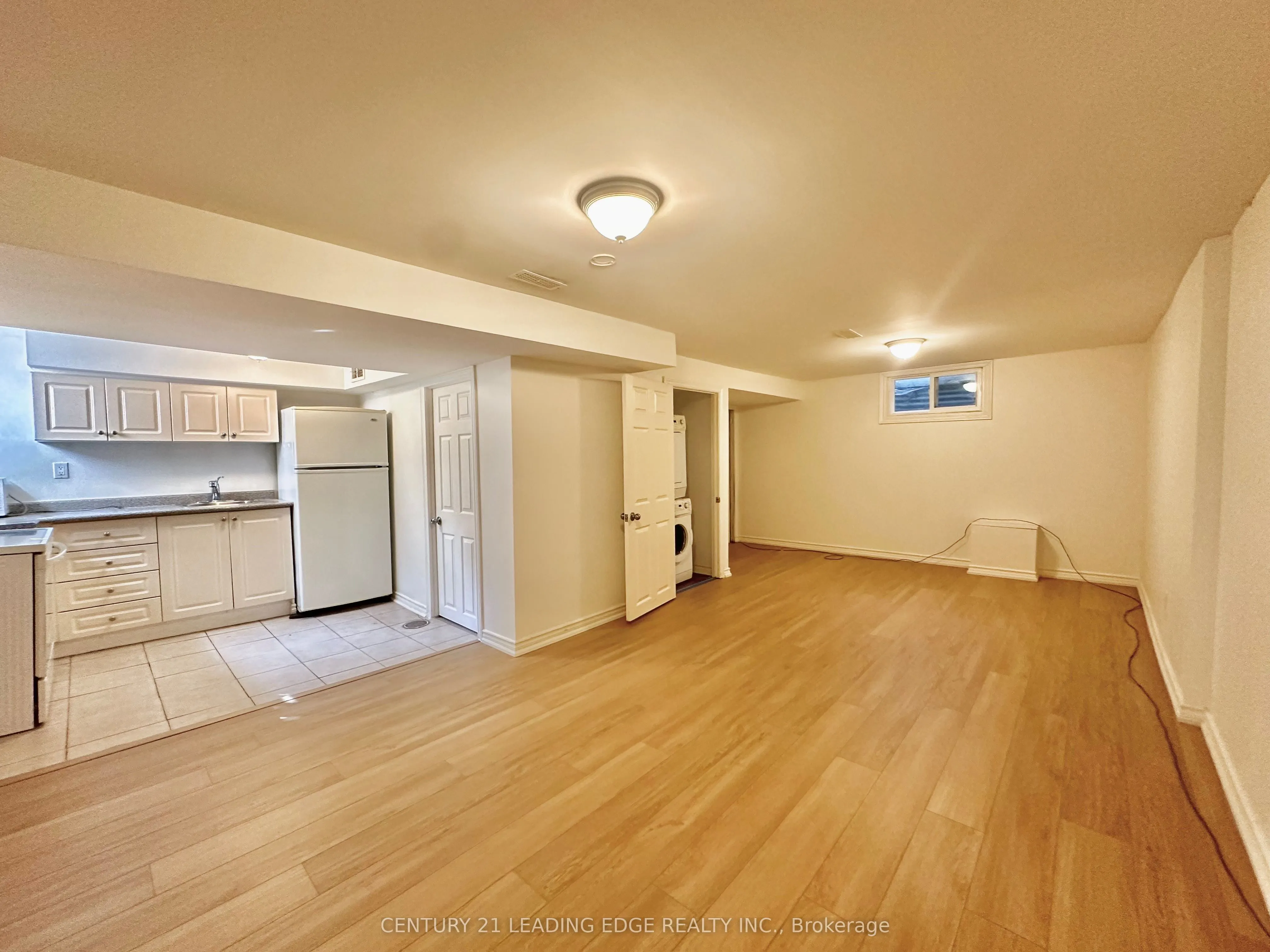 45 Wales Avenue, #Walkout Basement