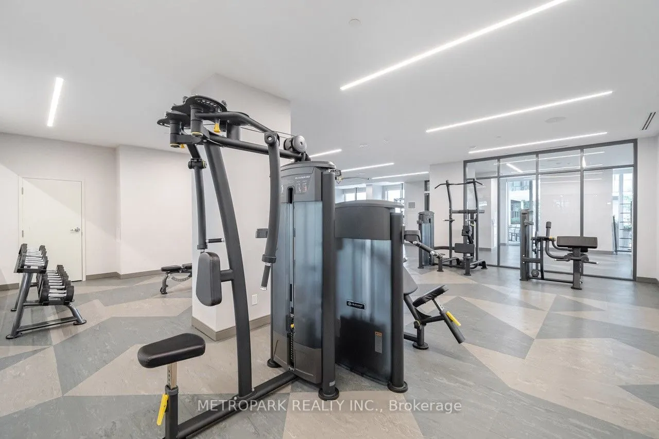 9000 Jane Street, #1606
