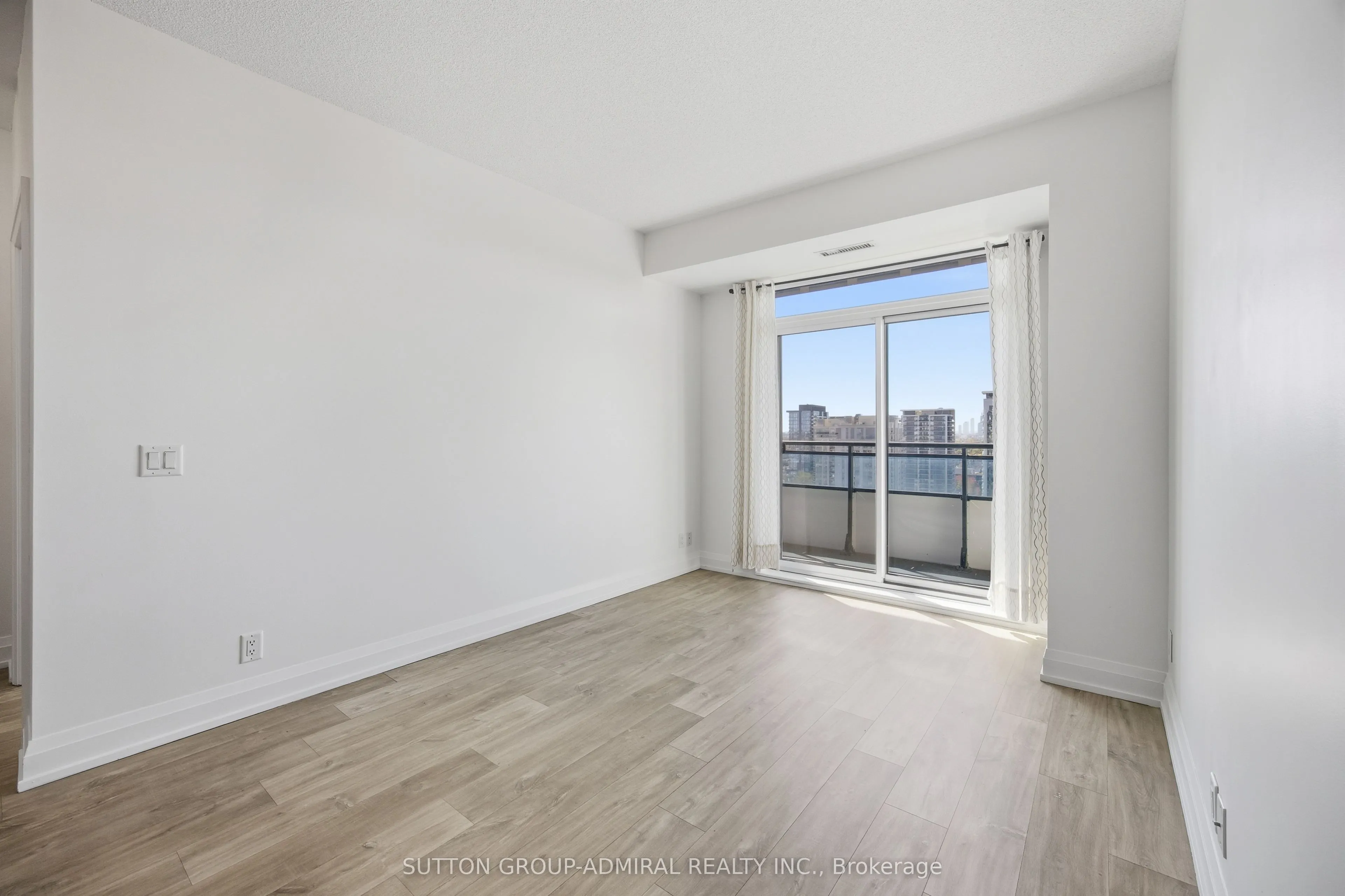 7890 Bathurst Street, #1610