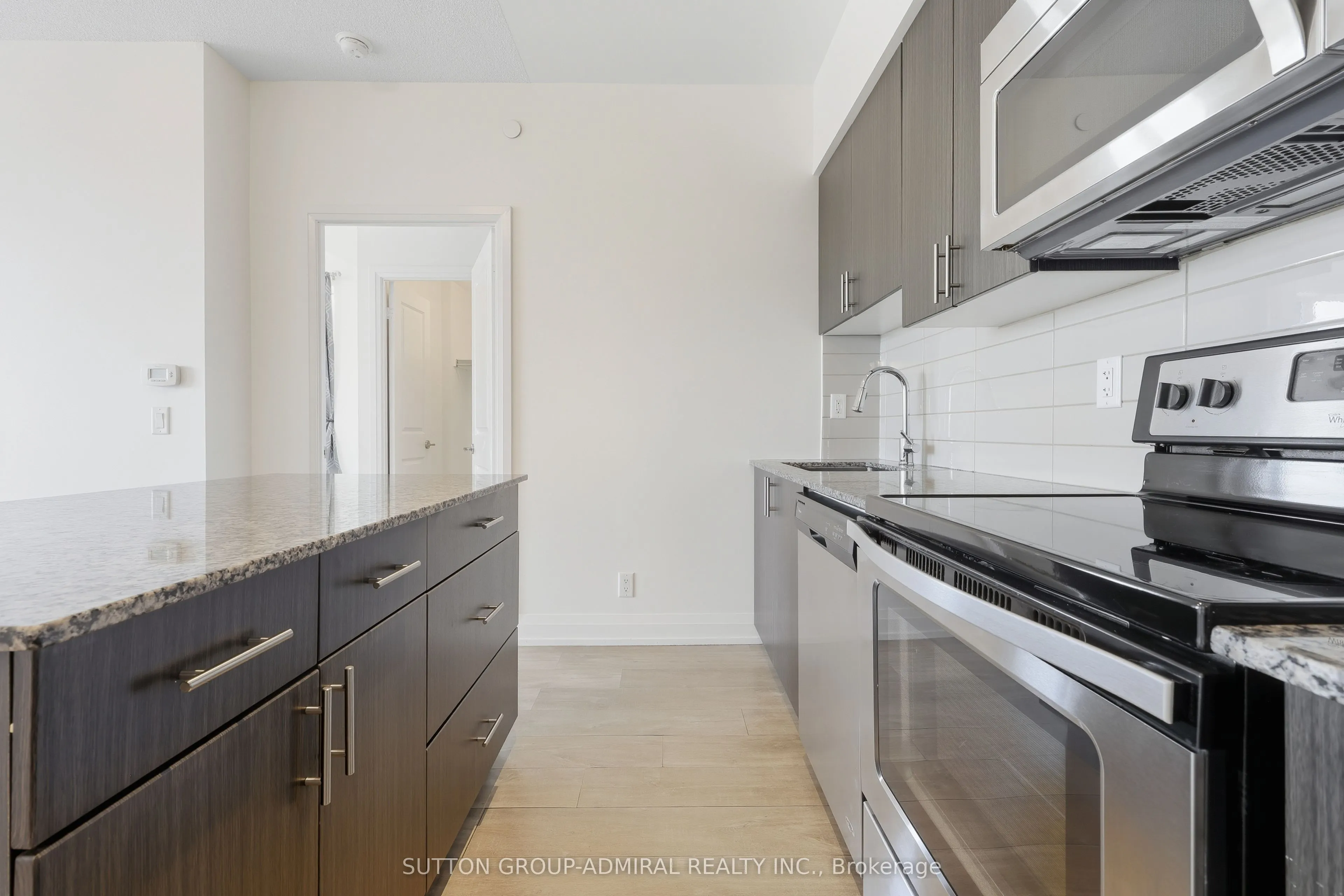 7890 Bathurst Street, #1610