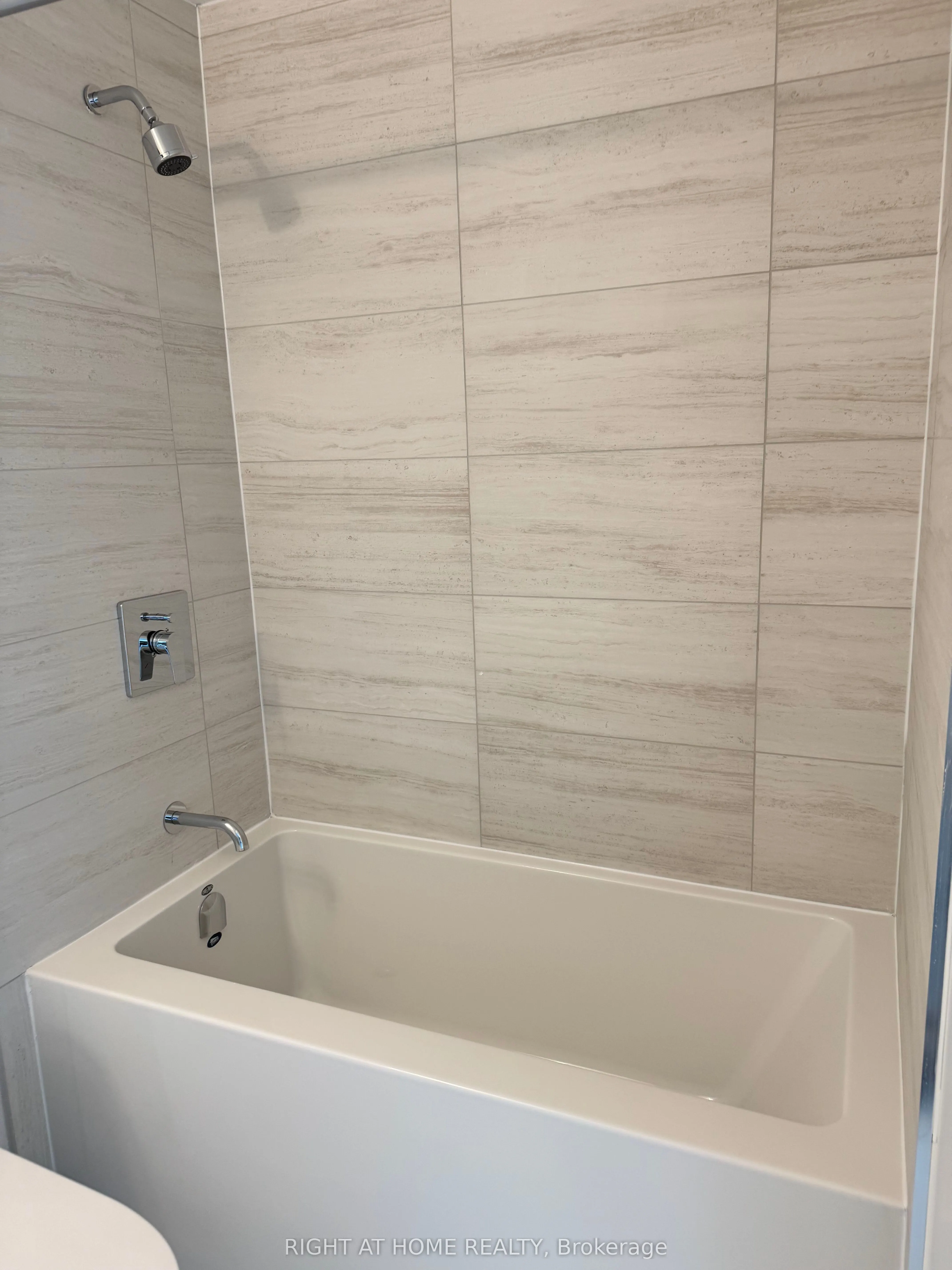 474 Caldari Road, #2307