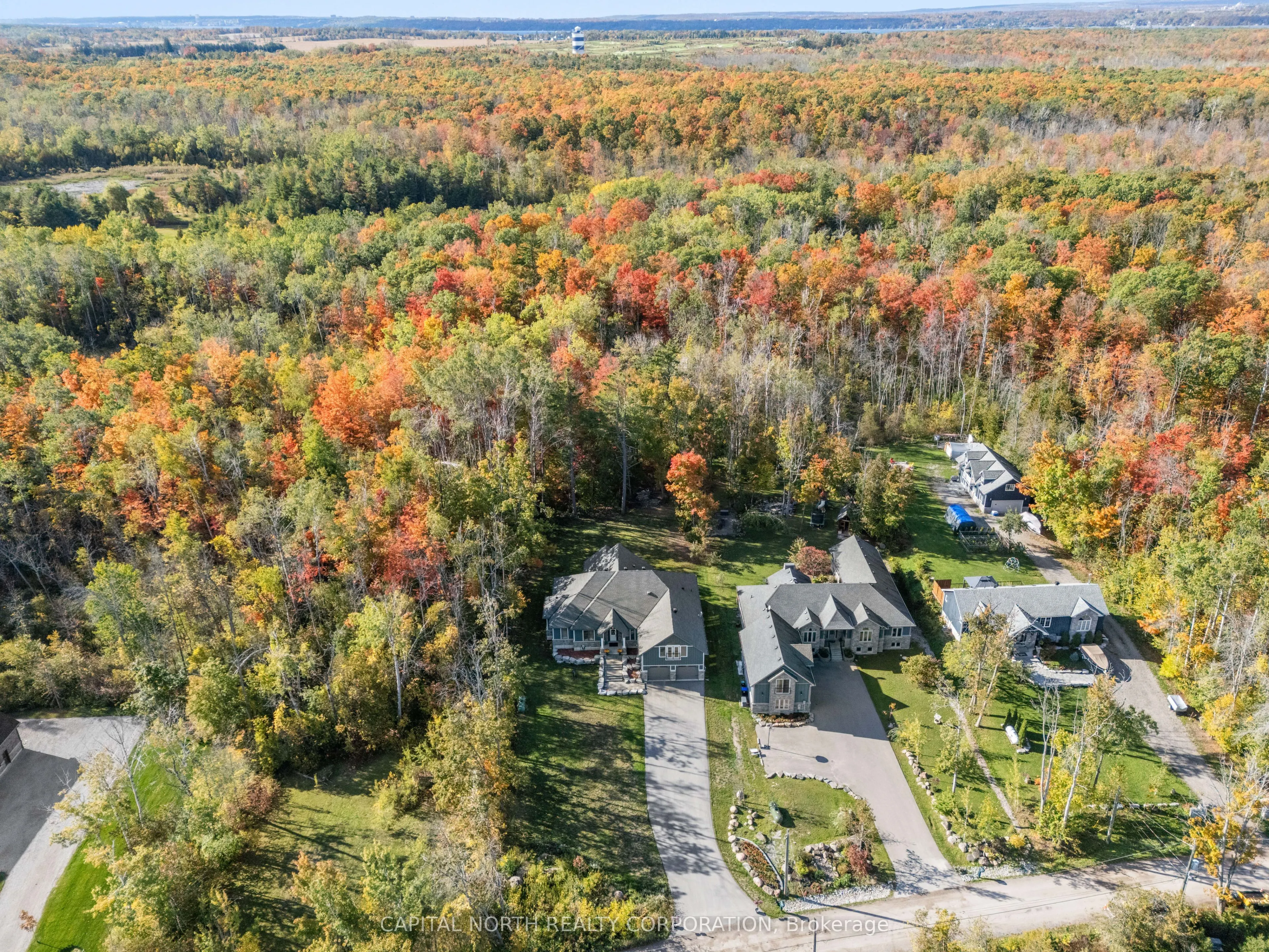 3496 Crescent Harbour Road