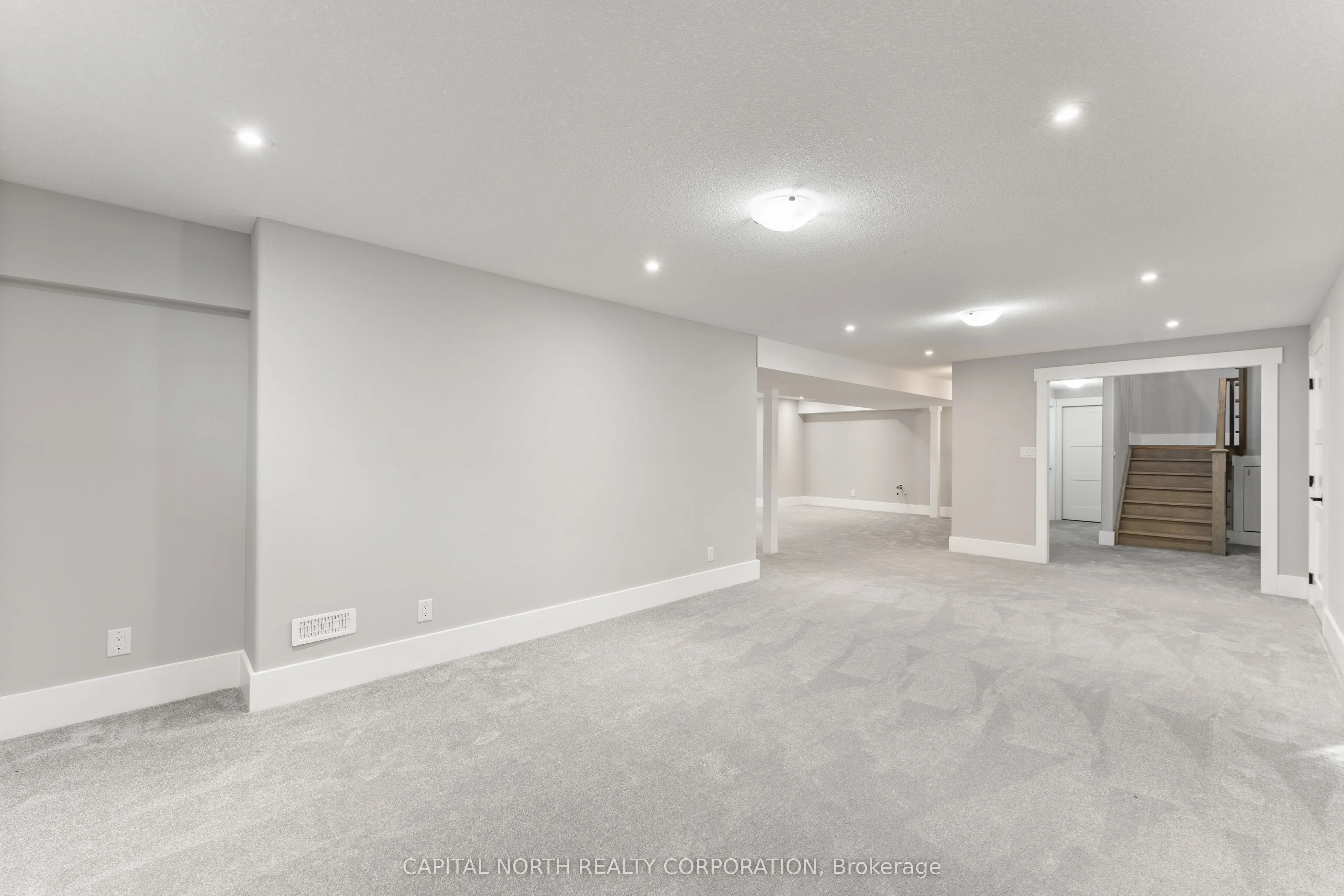 3496 Crescent Harbour Road