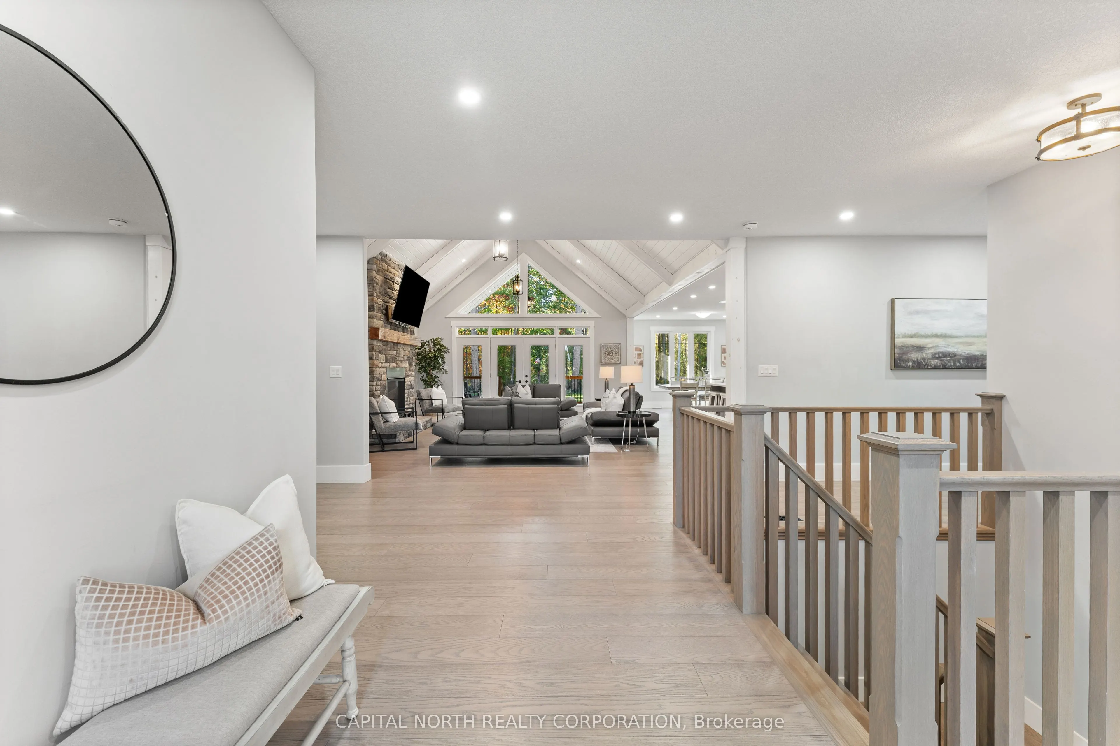 3496 Crescent Harbour Road