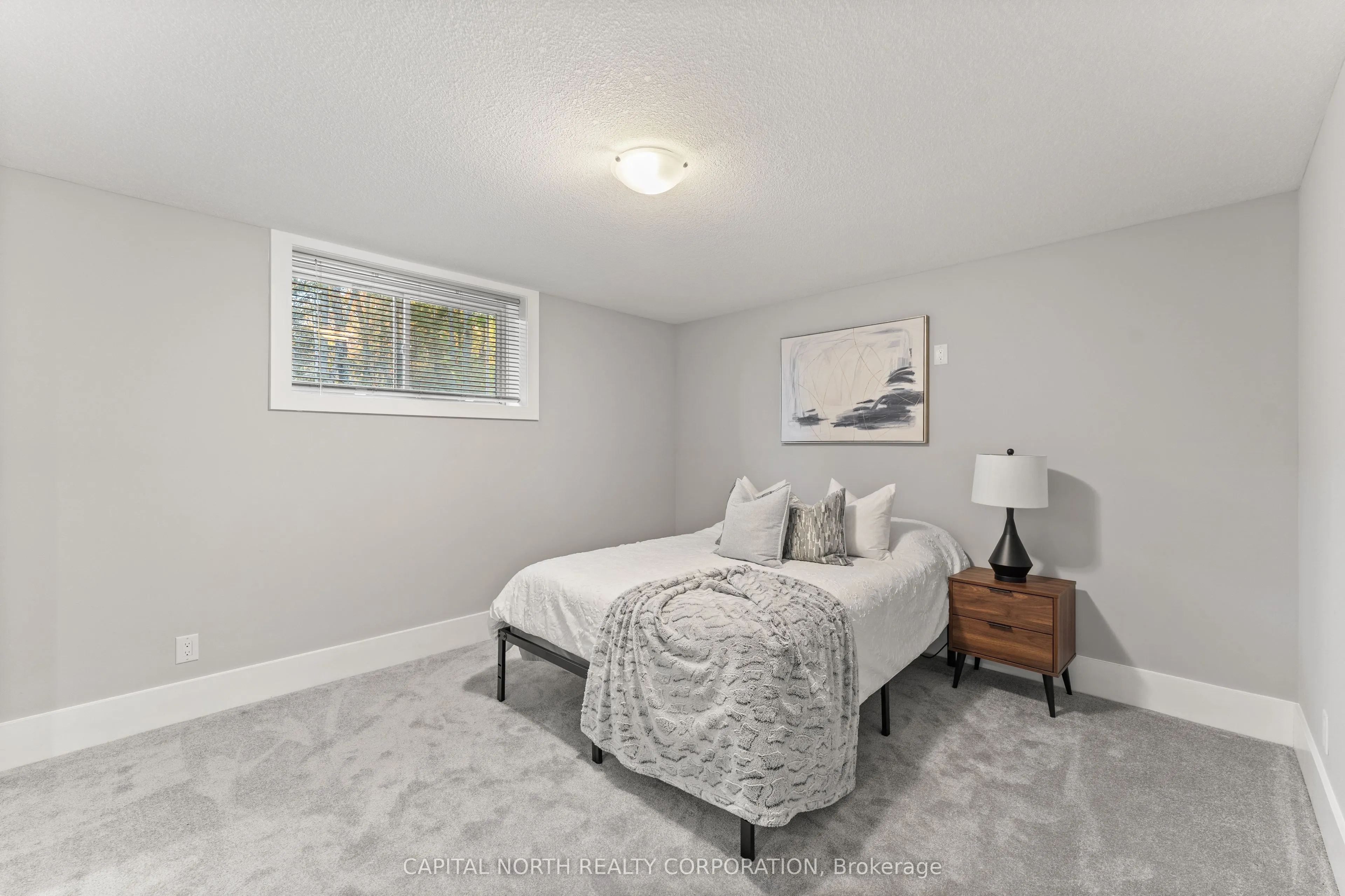 3496 Crescent Harbour Road