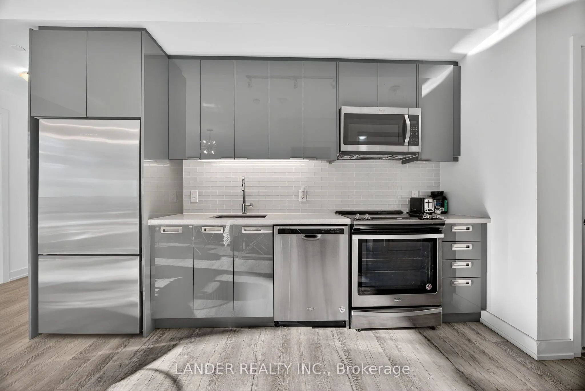 333 Sea Ray Avenue, #D233