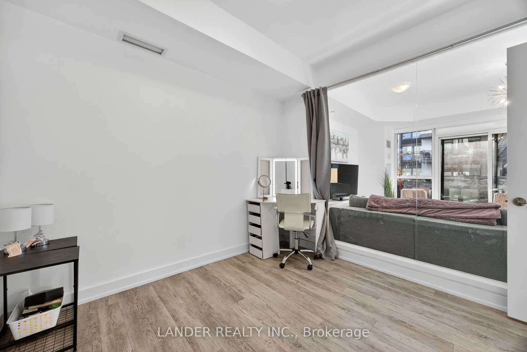 333 Sea Ray Avenue, #D233