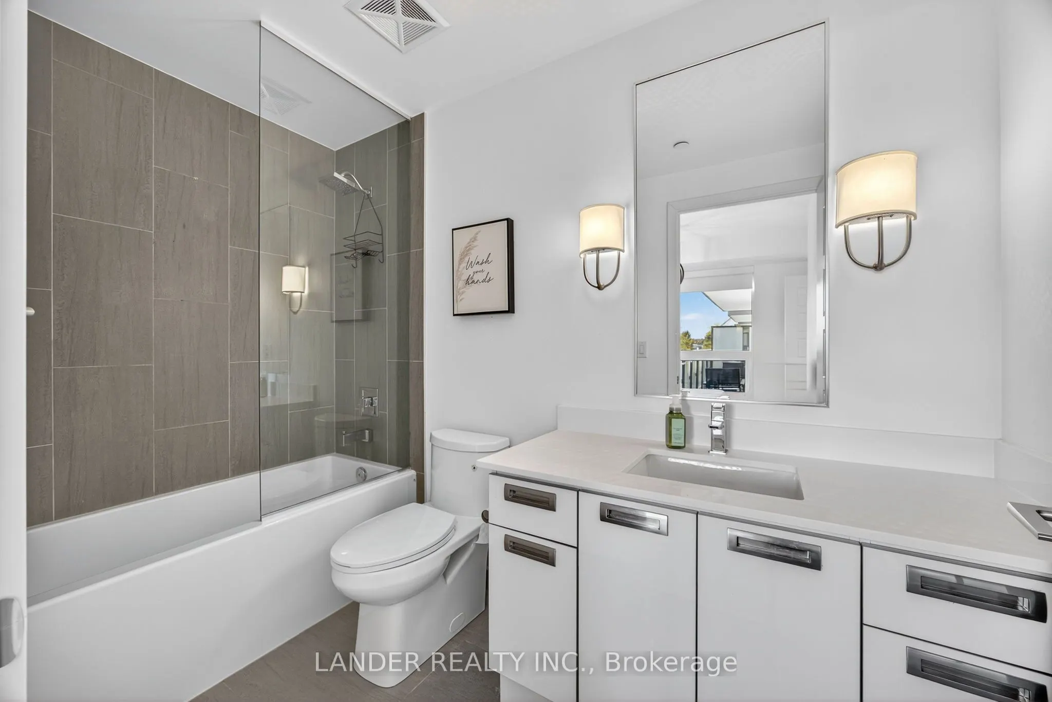 333 Sea Ray Avenue, #D233