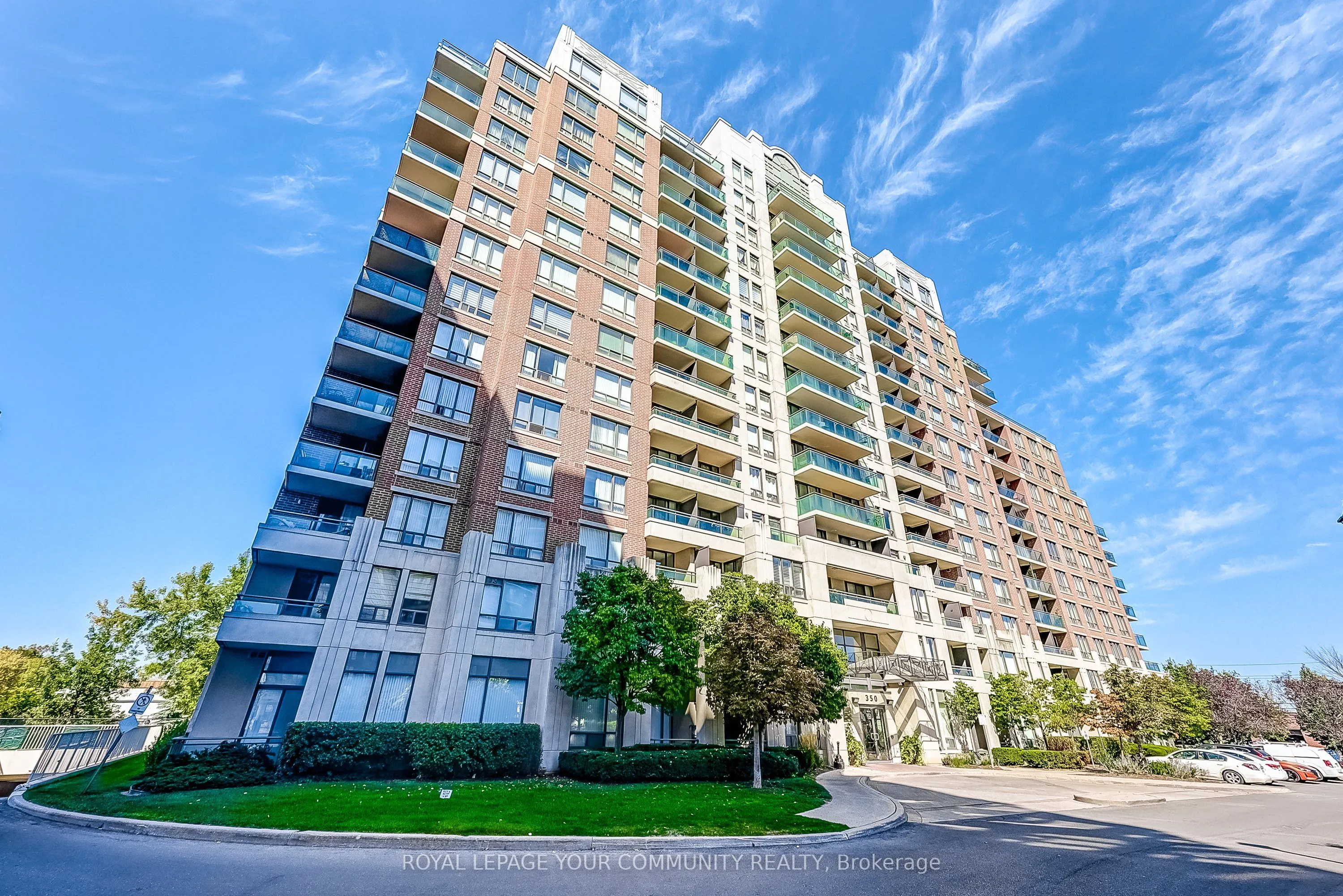 350 Red Maple Road, #905