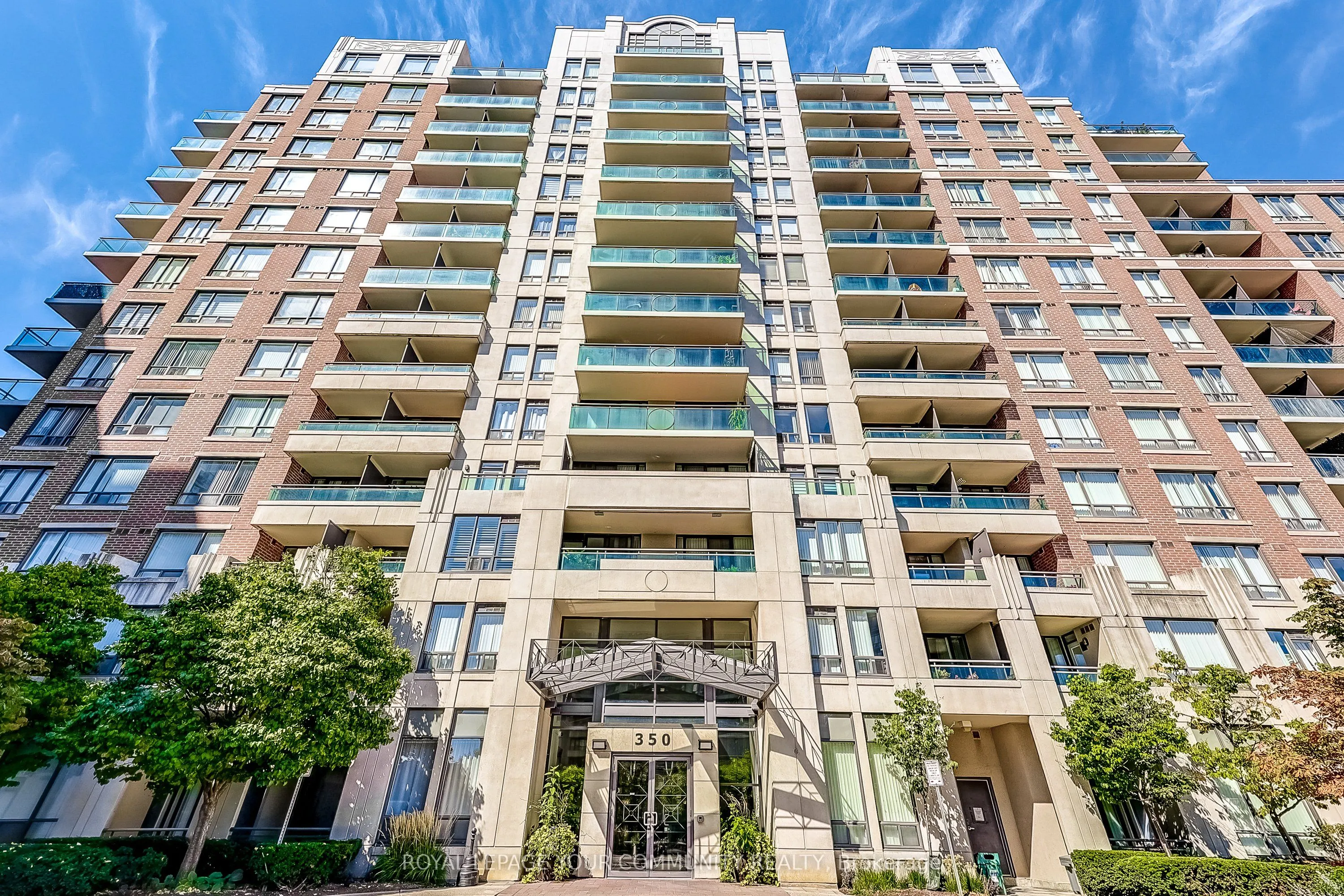 350 Red Maple Road, #905