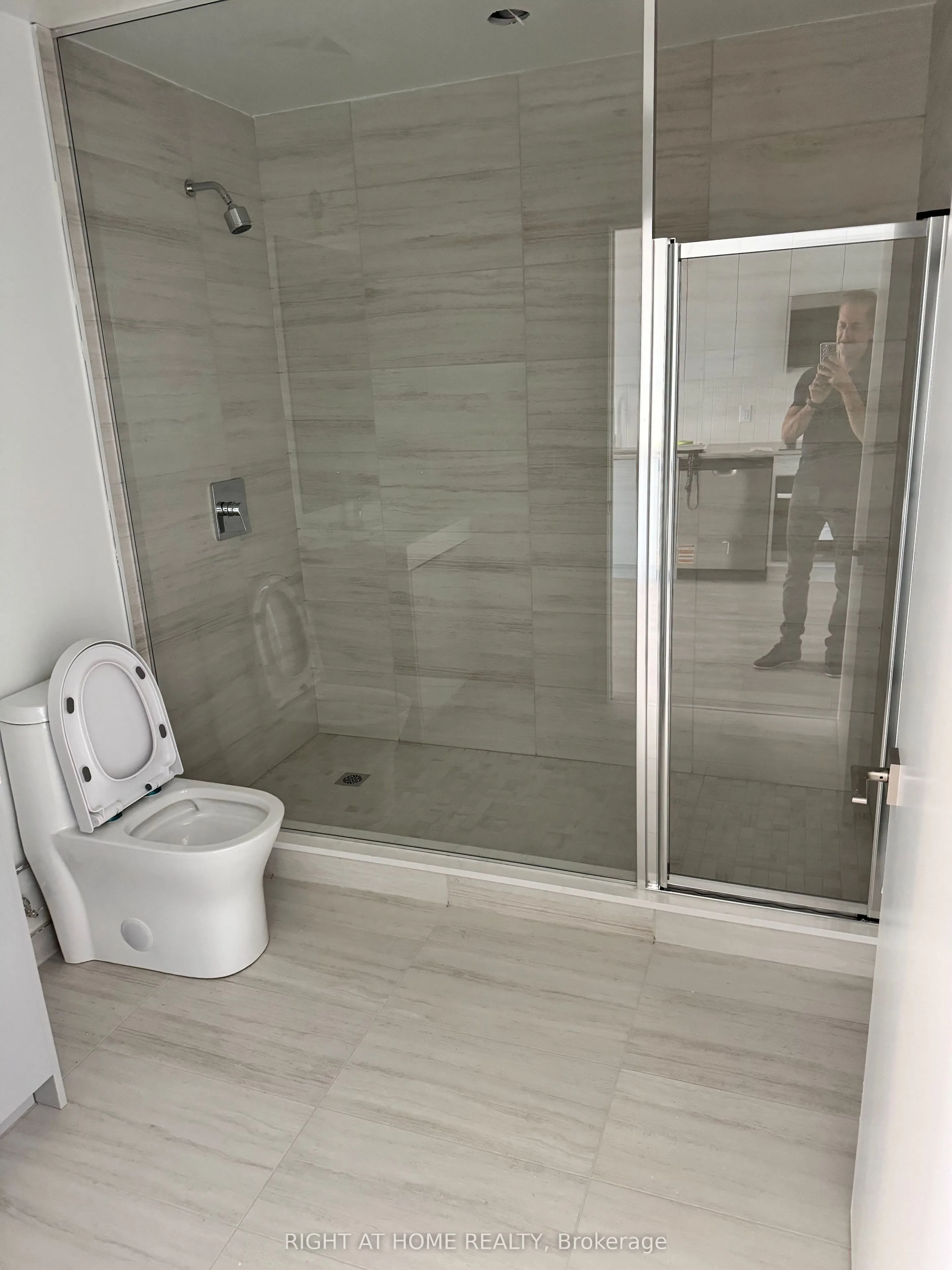 474 Caldari Road, #2305
