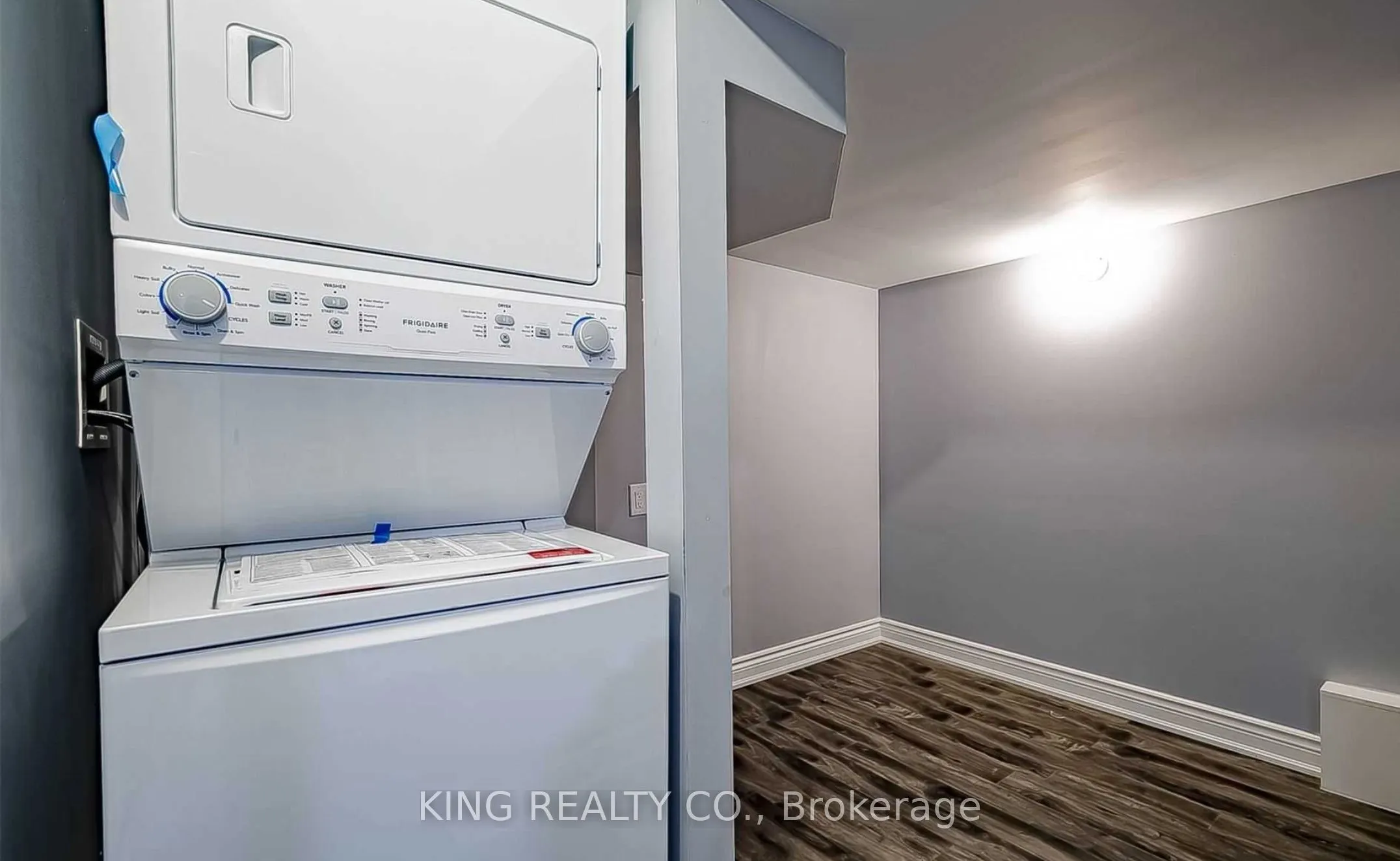 91 Retreat Boulevard, #Lower