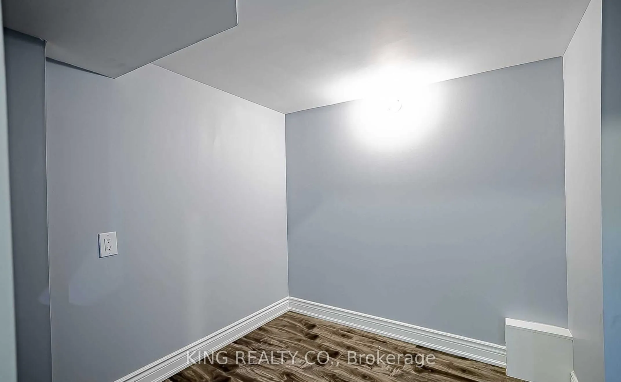 91 Retreat Boulevard, #Lower
