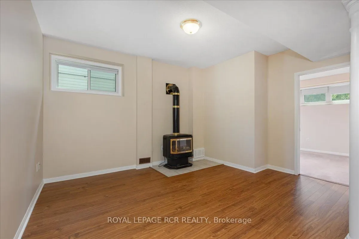 131 Mainprize Crescent
